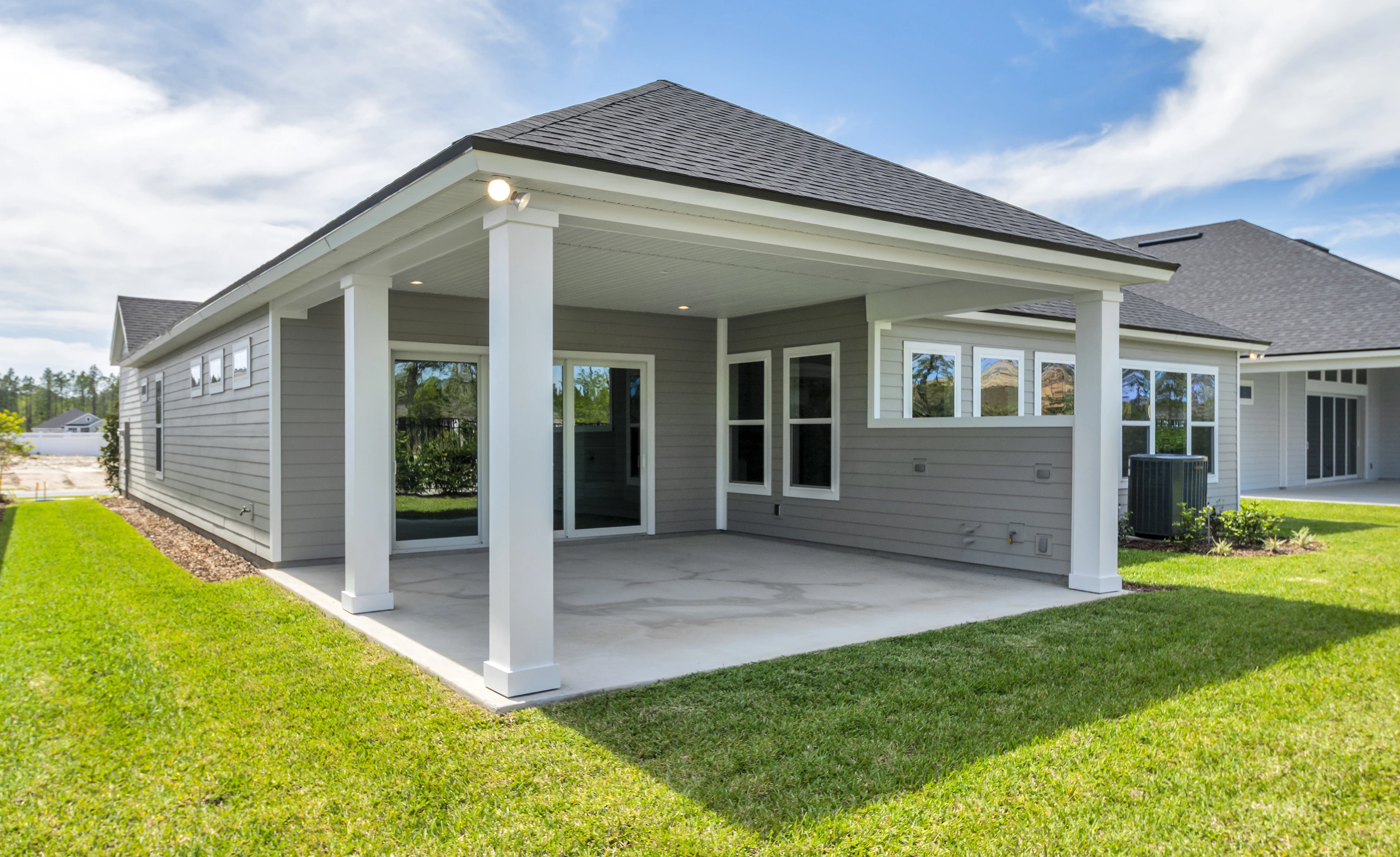 Courtney Oaks Silverleaf - 9ln32ku