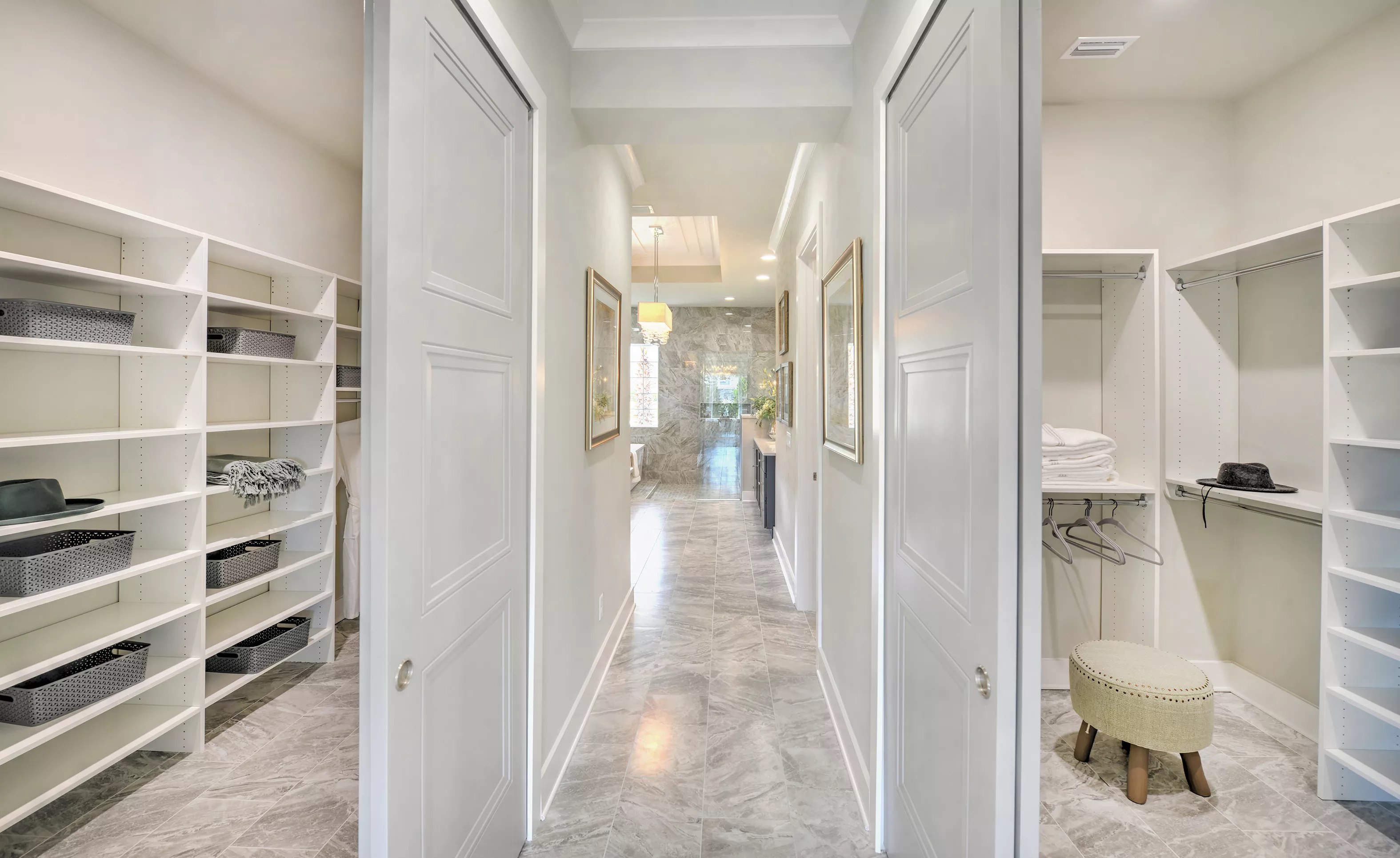 Egret V - Master Closet
