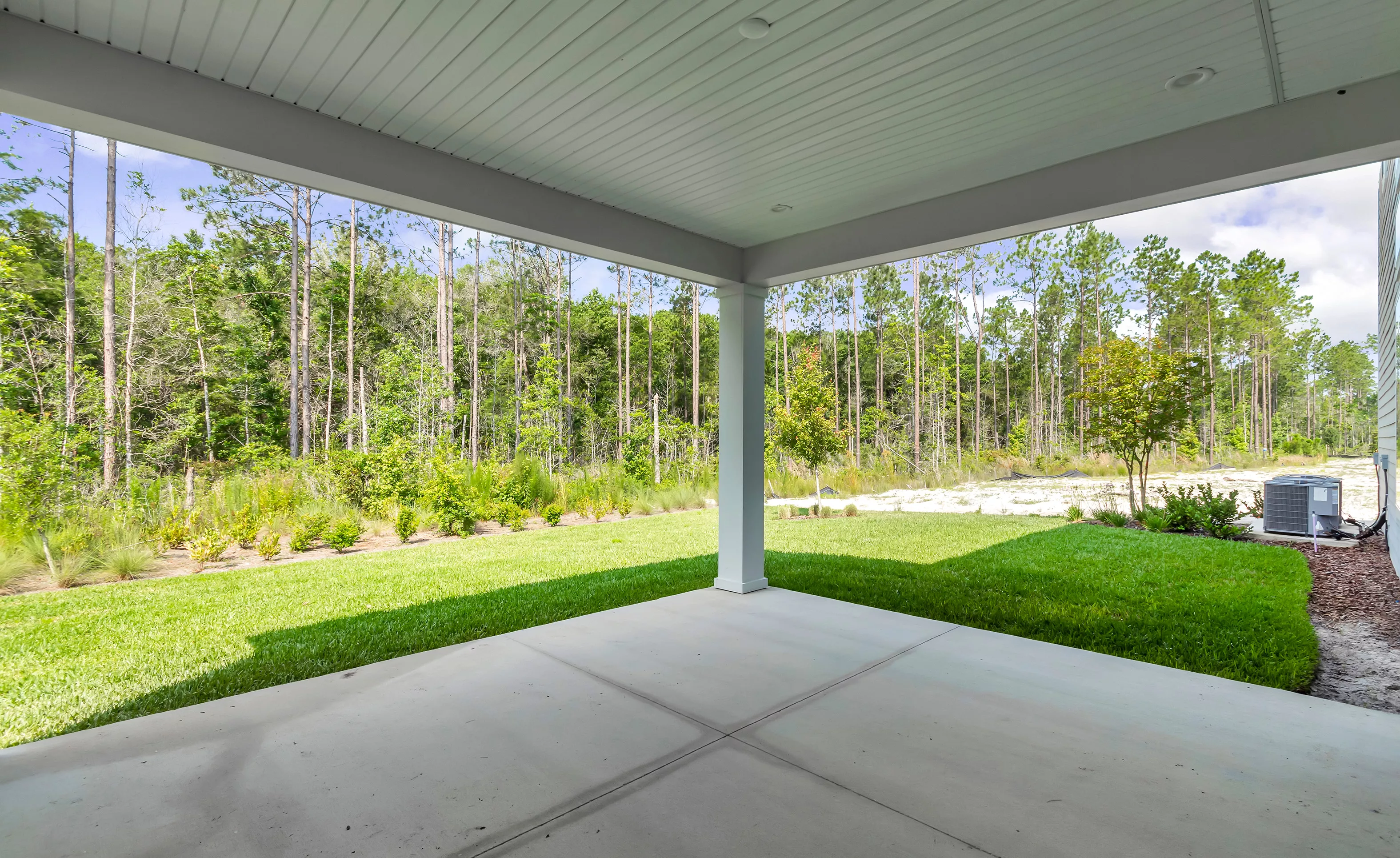 Courtney Oaks Silverleaf - ugiotna