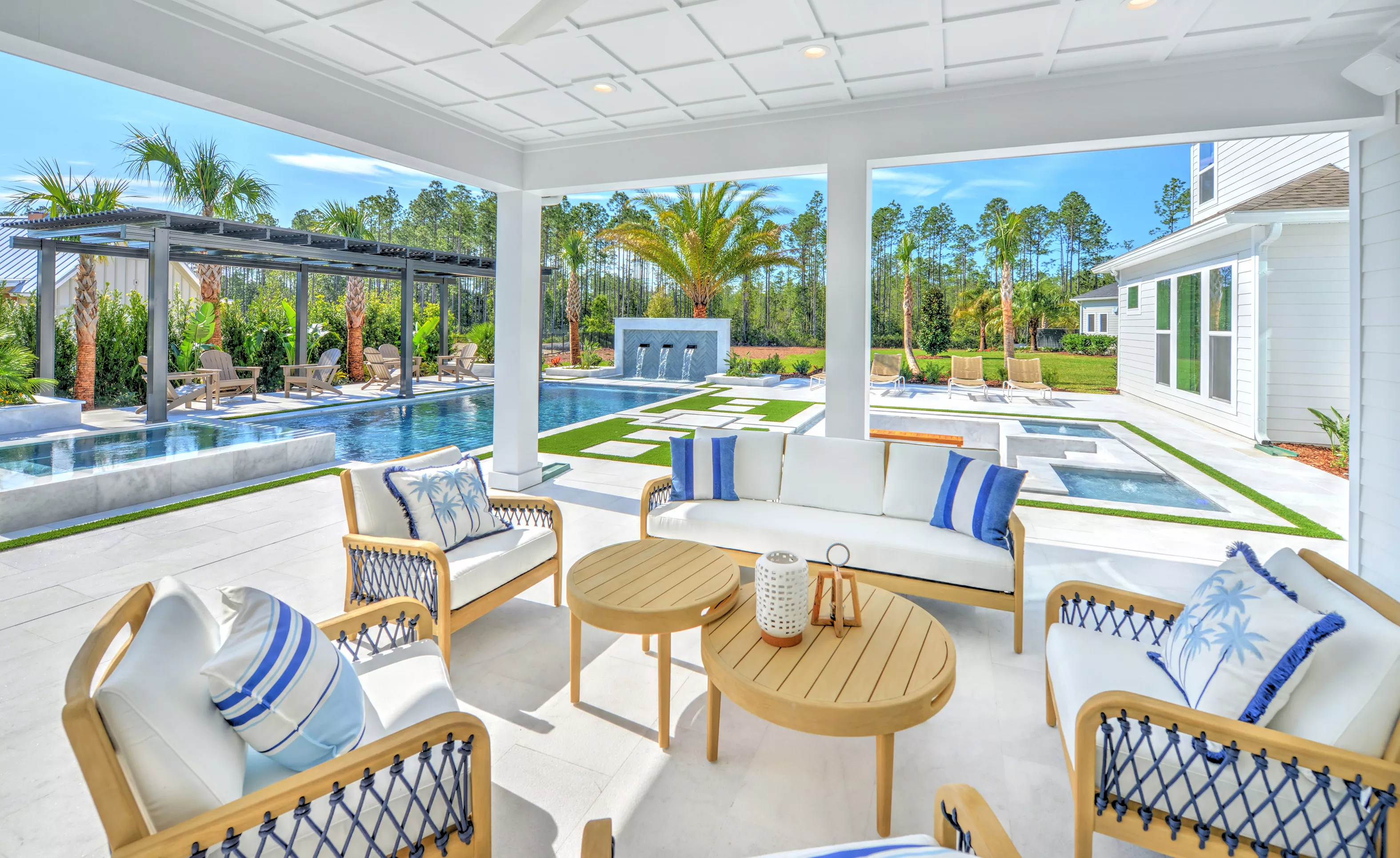 Brooke - Covered Lanai