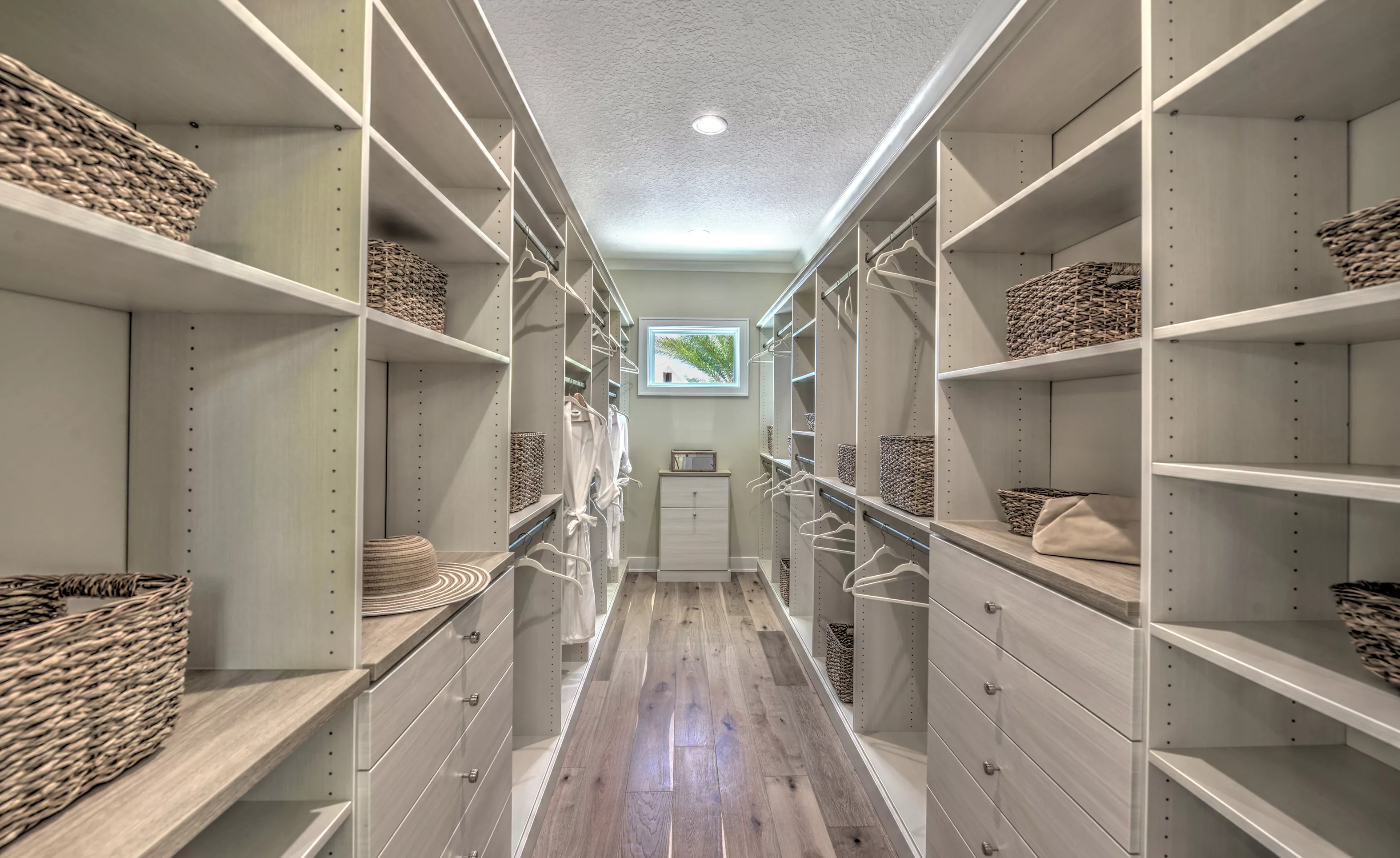 Brooke - Master Closet