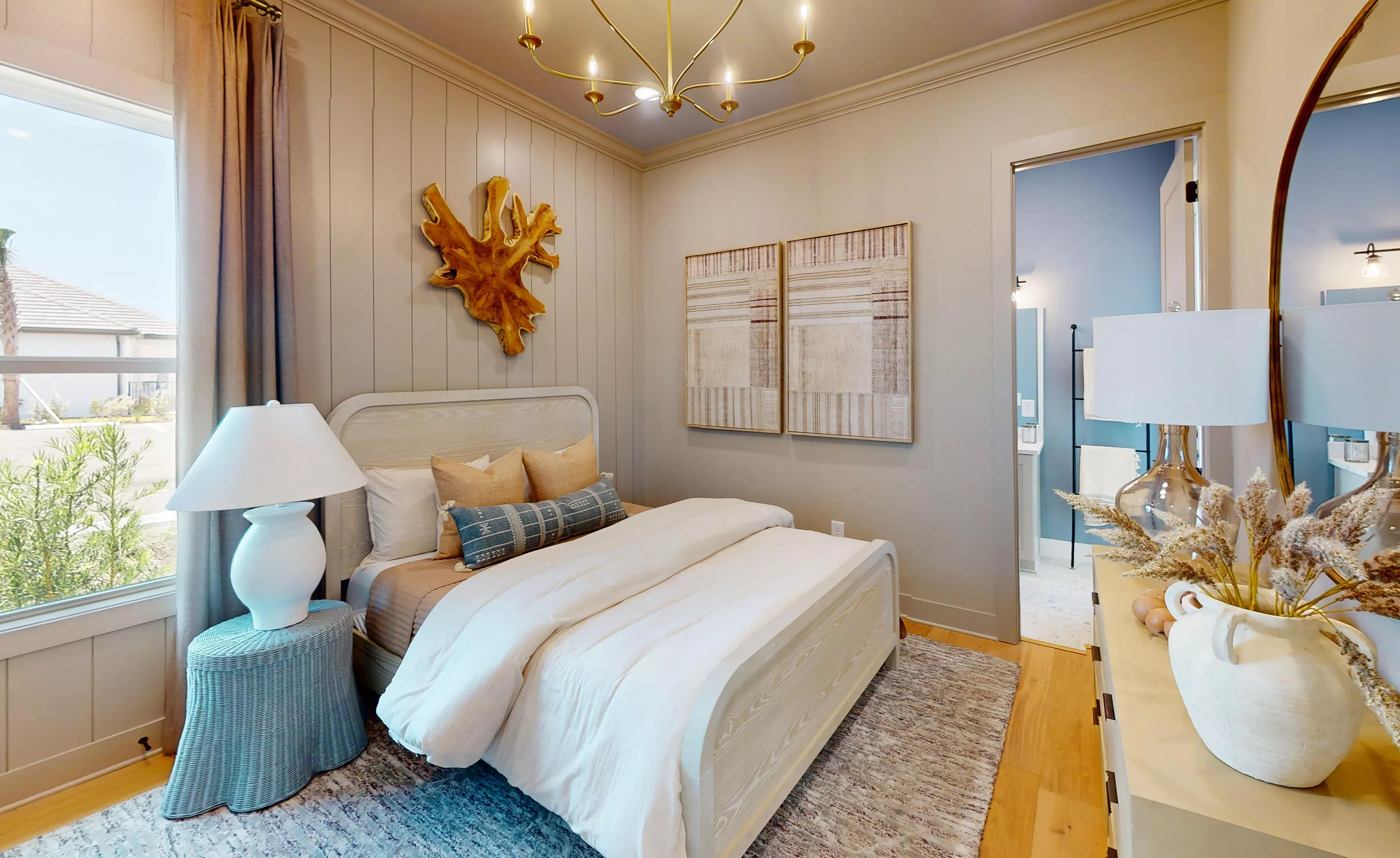 Egret V - Guest Bedroom