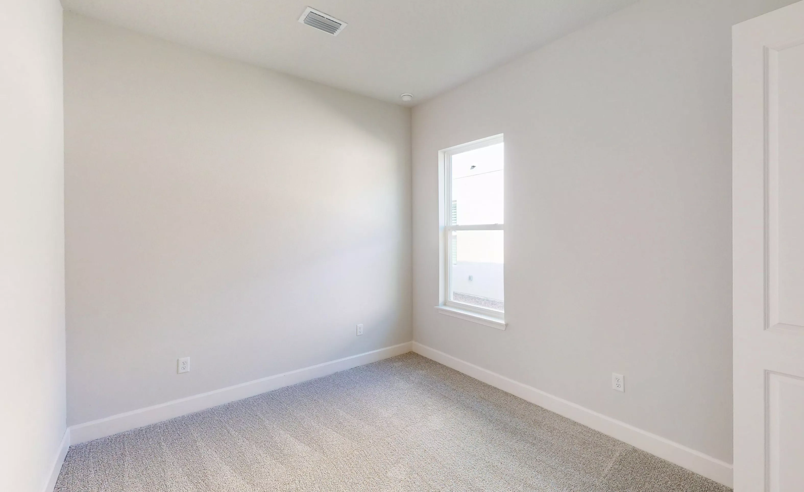 Costa Mesa - Guest Bedroom