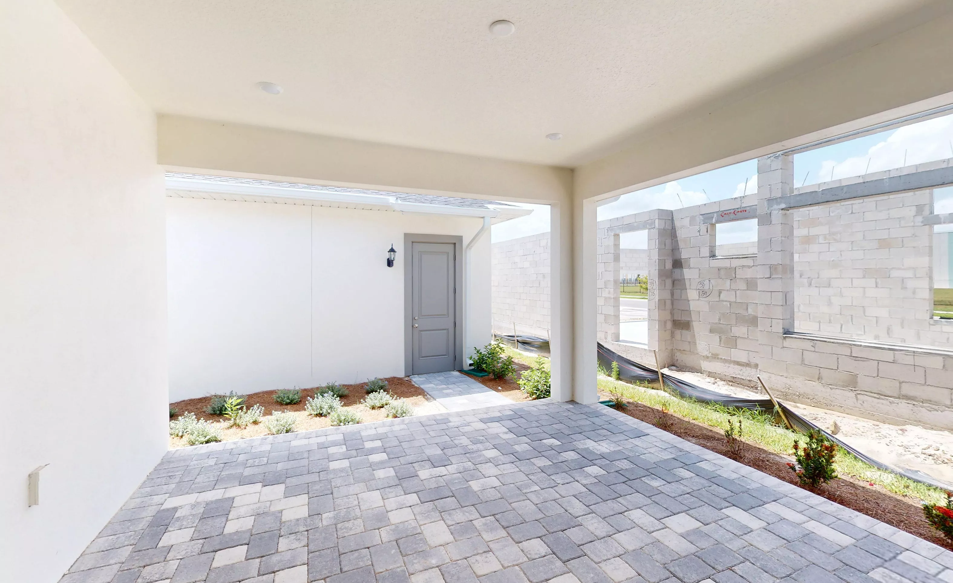 Maui - Covered Lanai