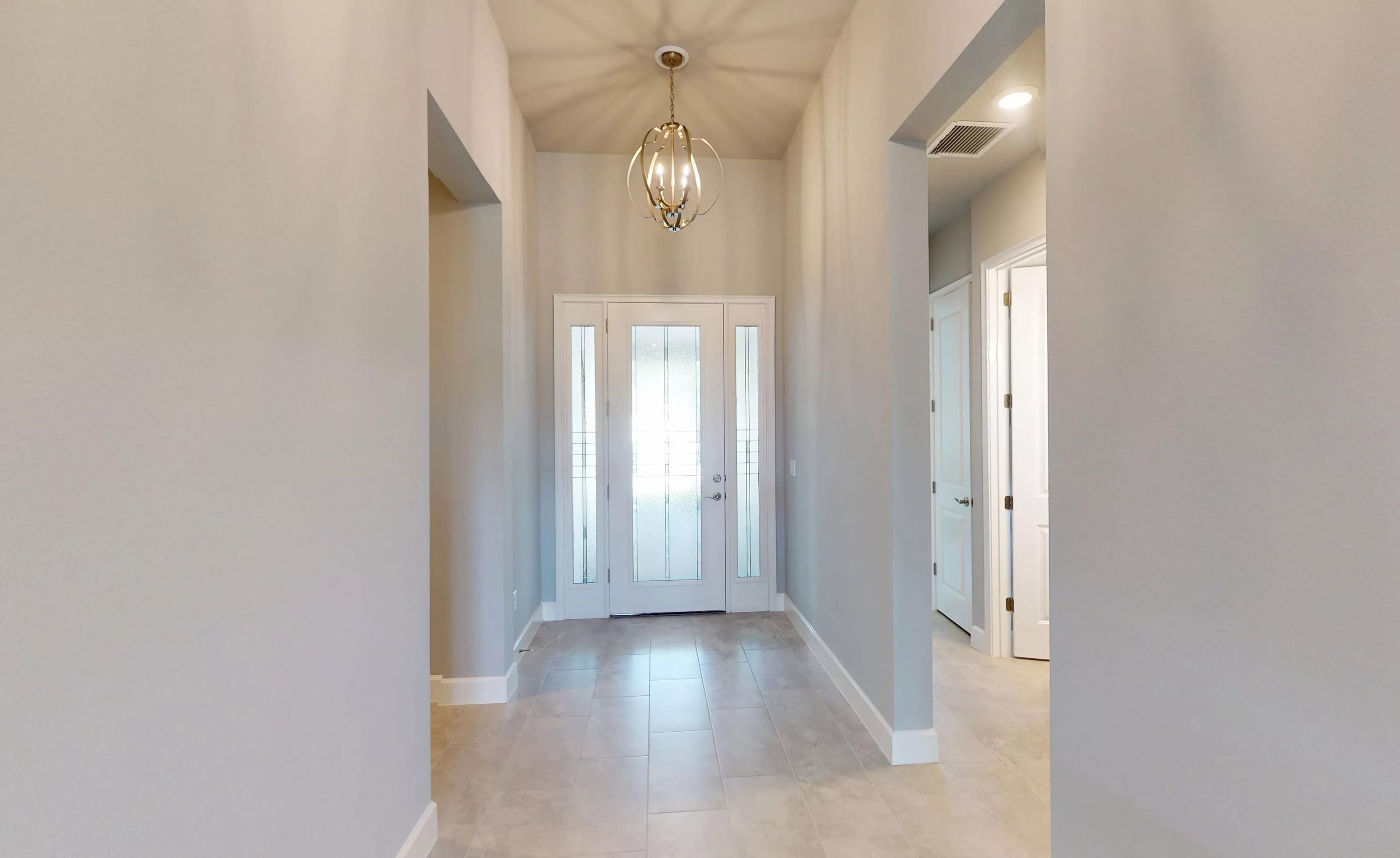 Davenport - Foyer
