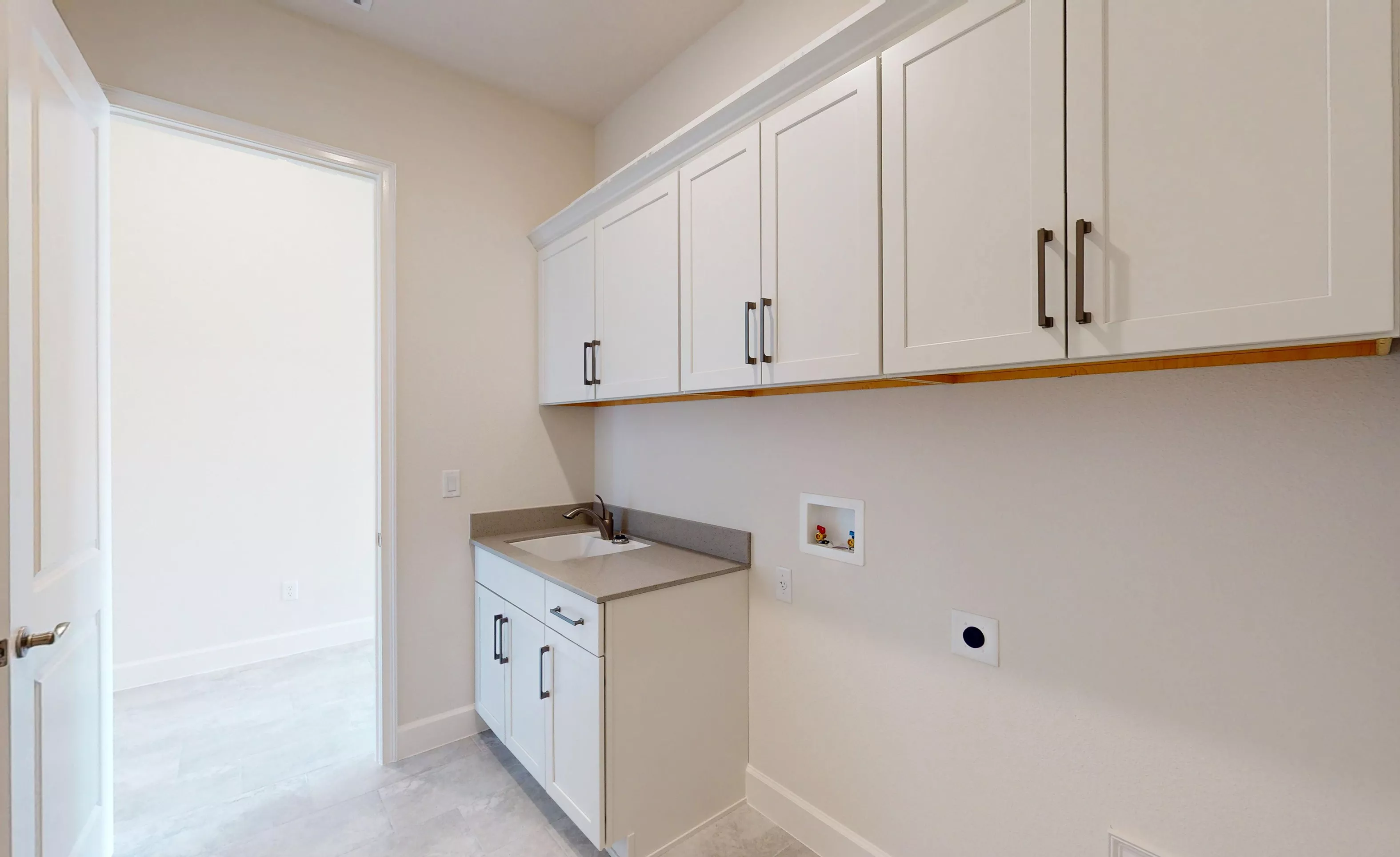 Avery II - Laundry Room