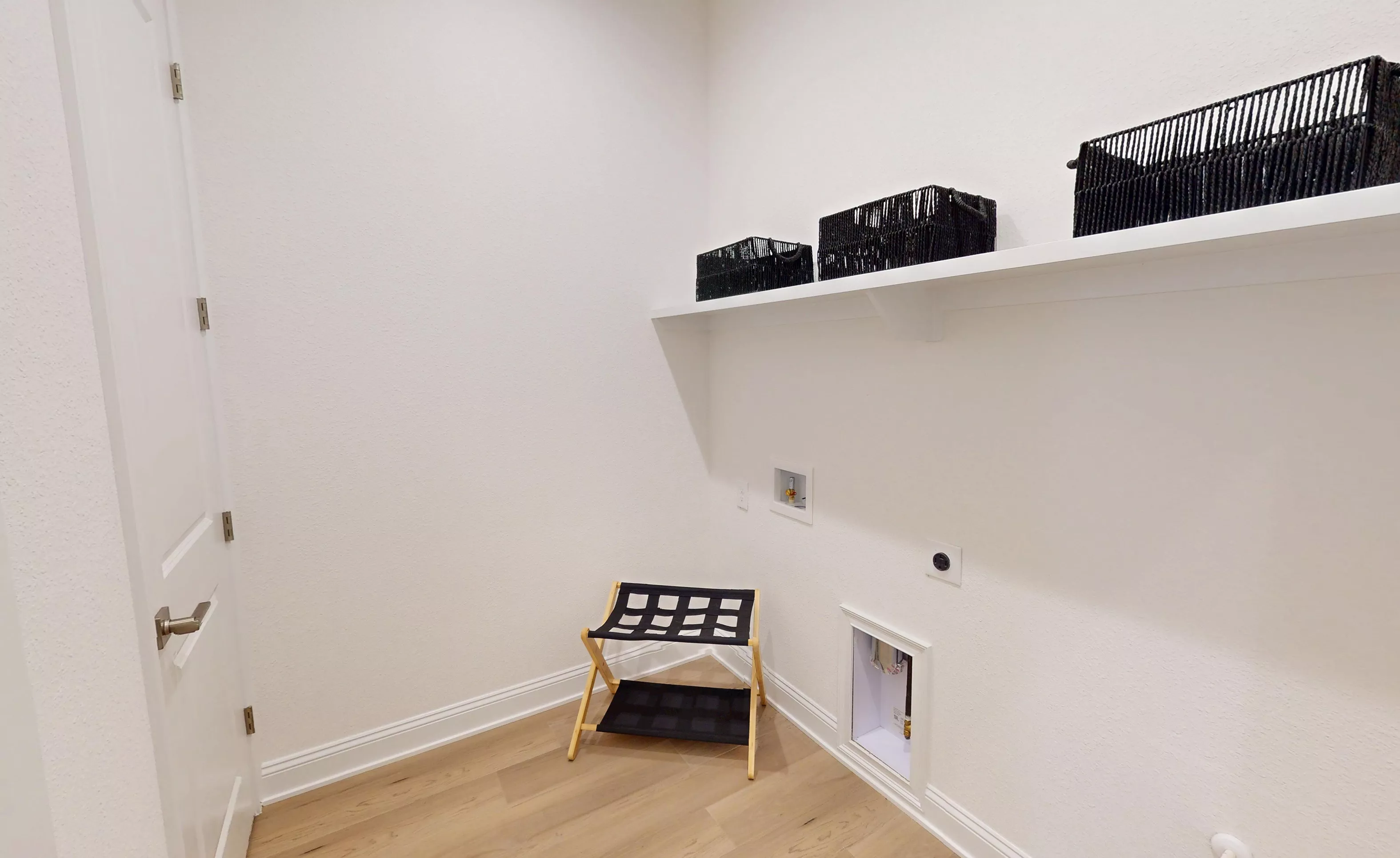 Aiden - Laundry Room