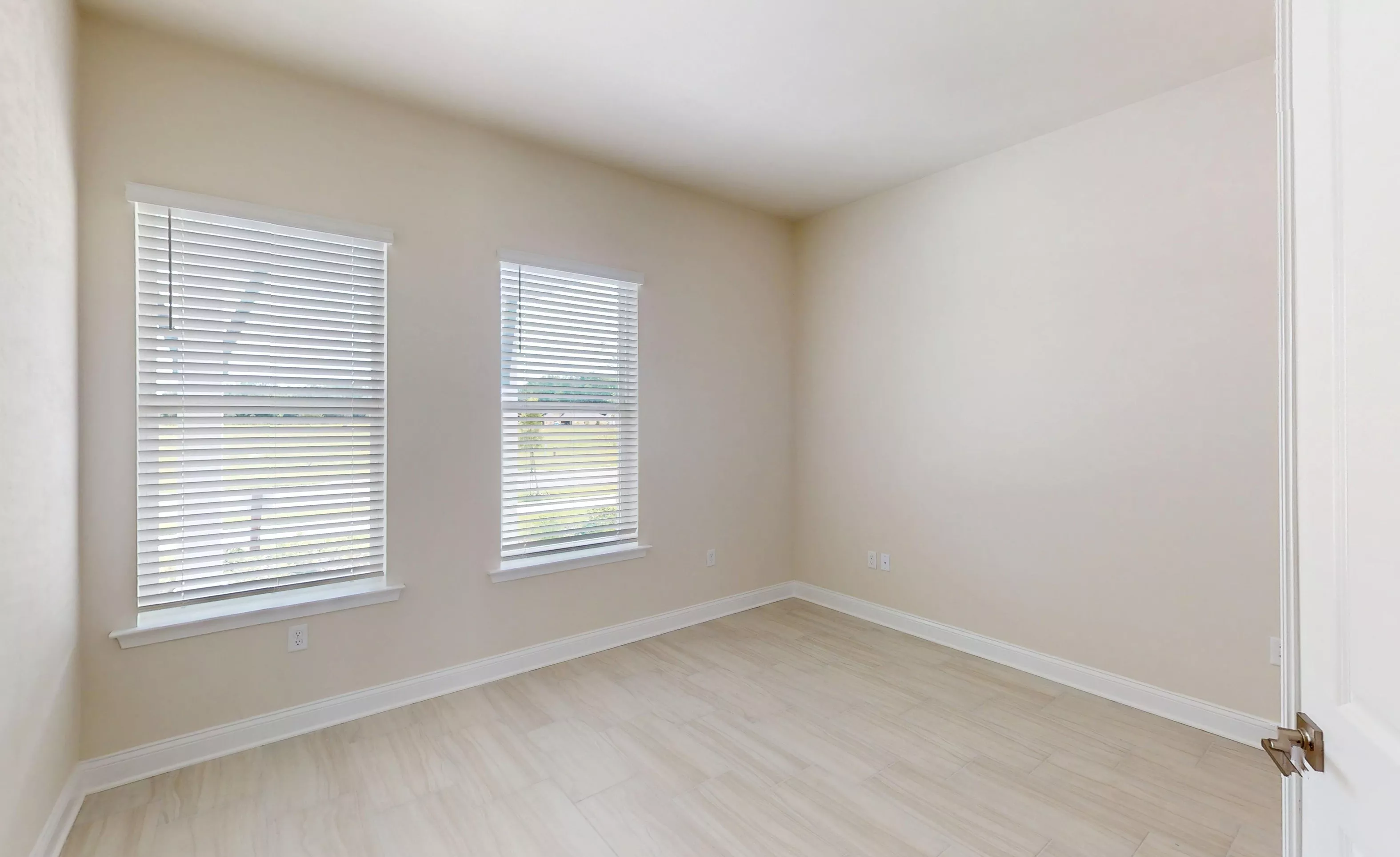 Palos Verdes - Study