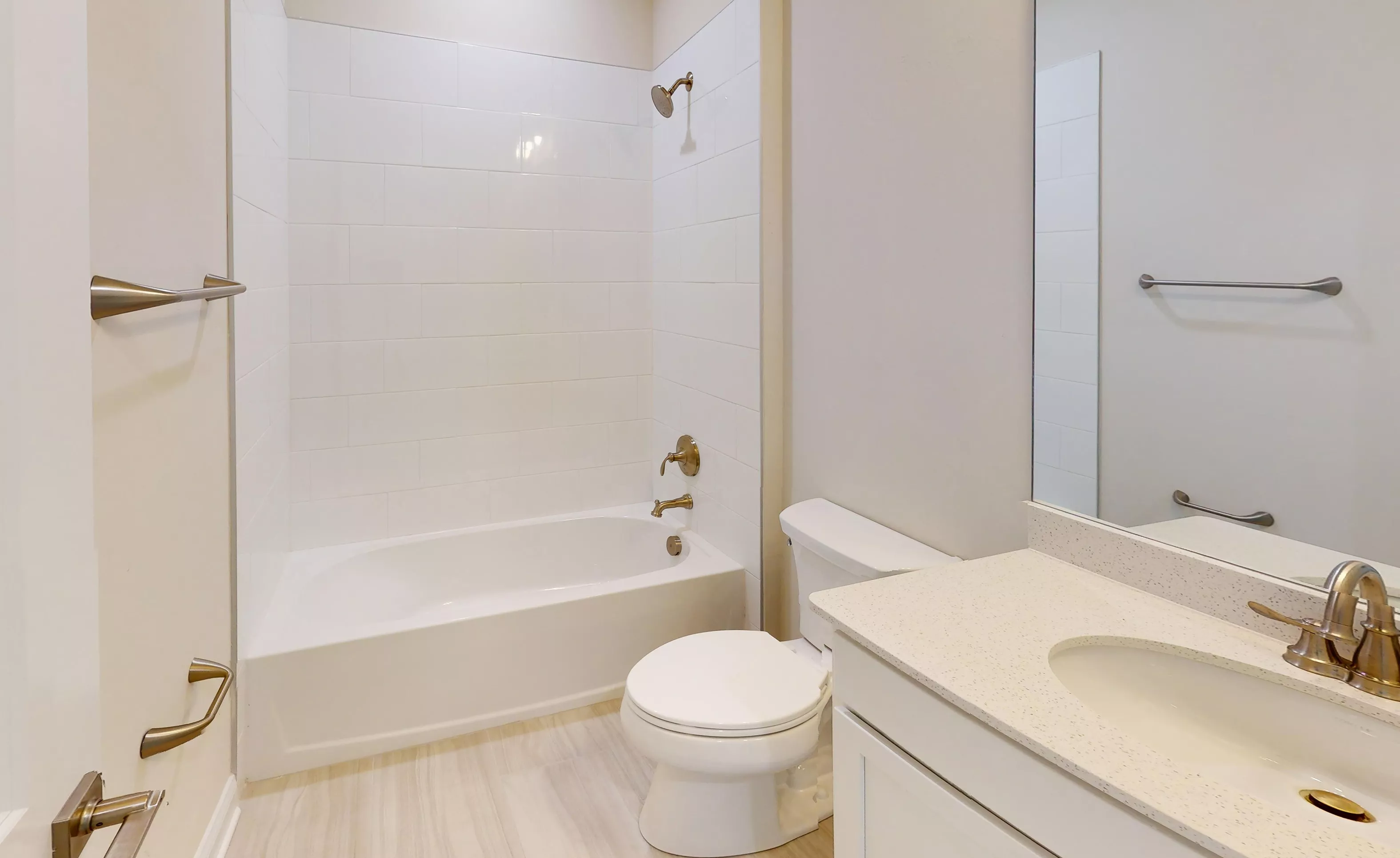 Palos Verdes - Guest Bathroom