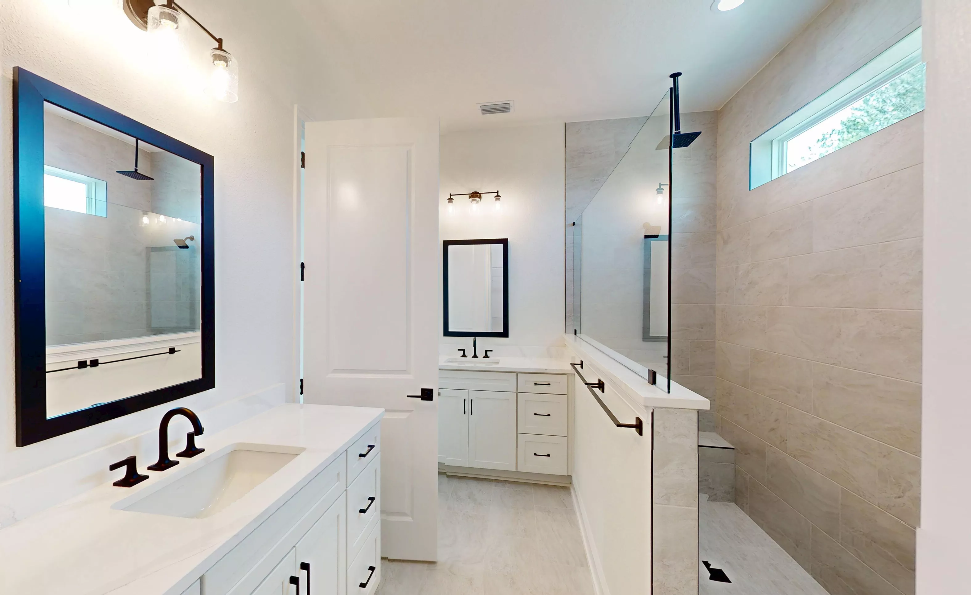 Mesa Verde - Master Bathroom