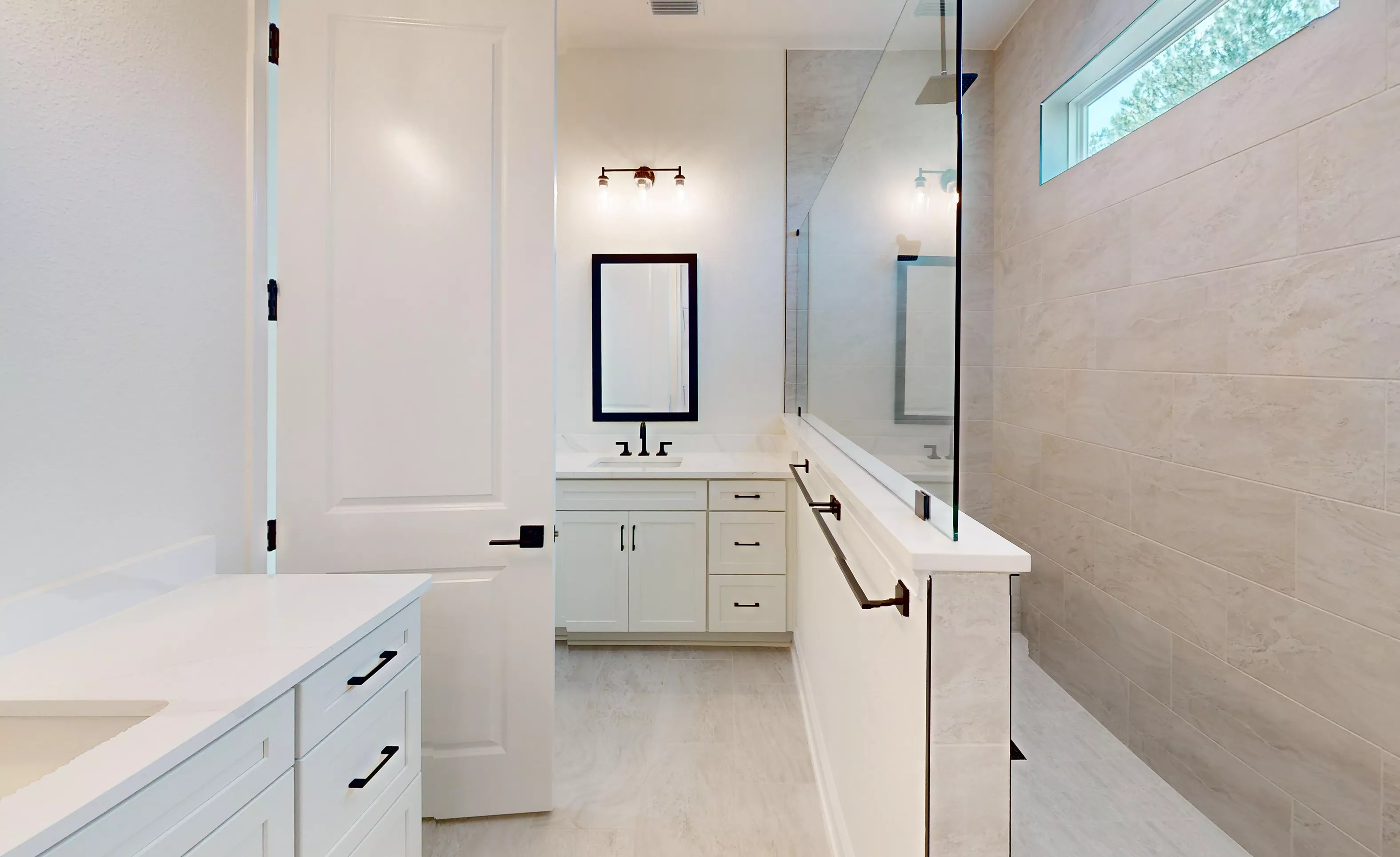 Mesa Verde - Master Bathroom