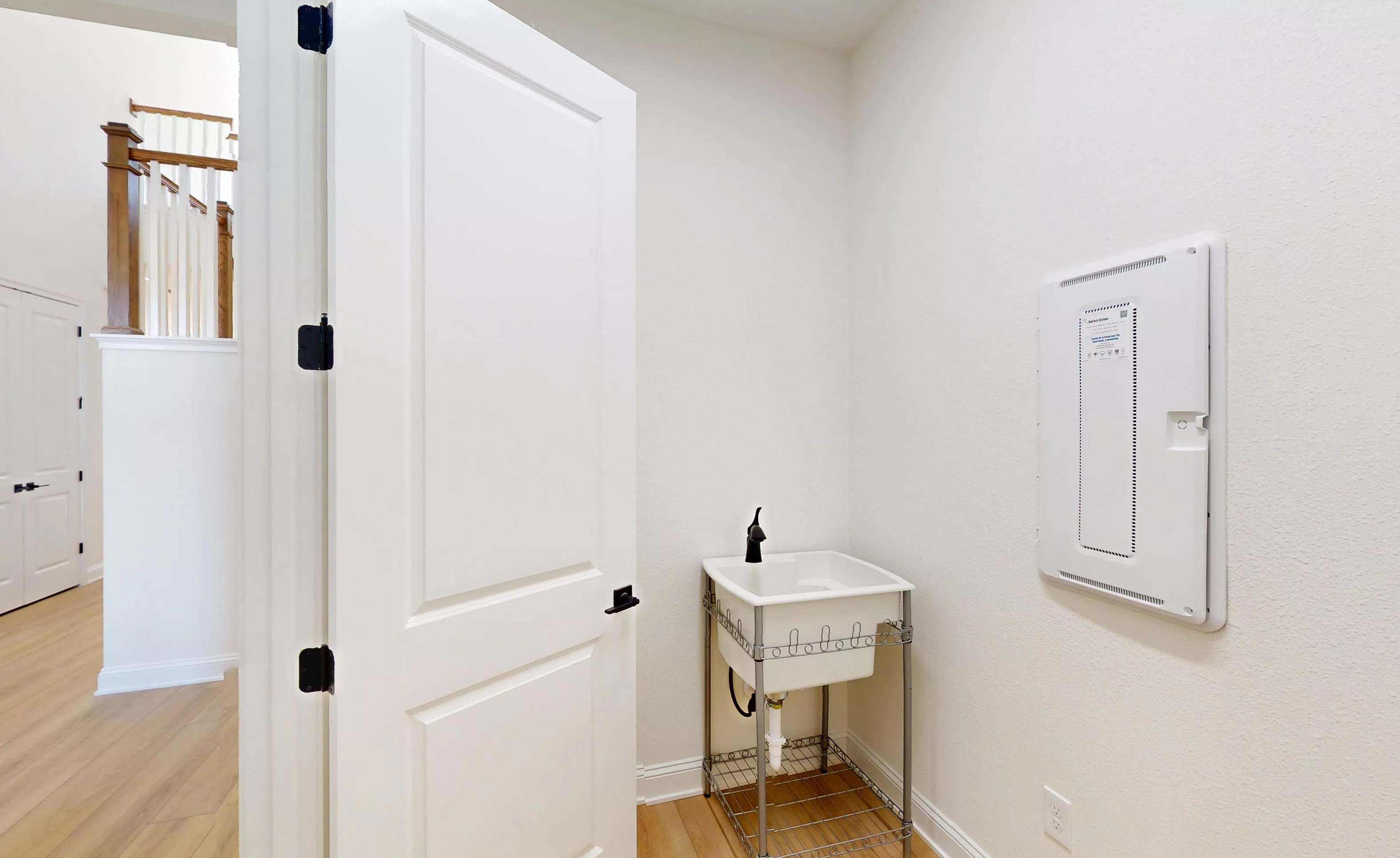 Mesa Verde - Laundry Room