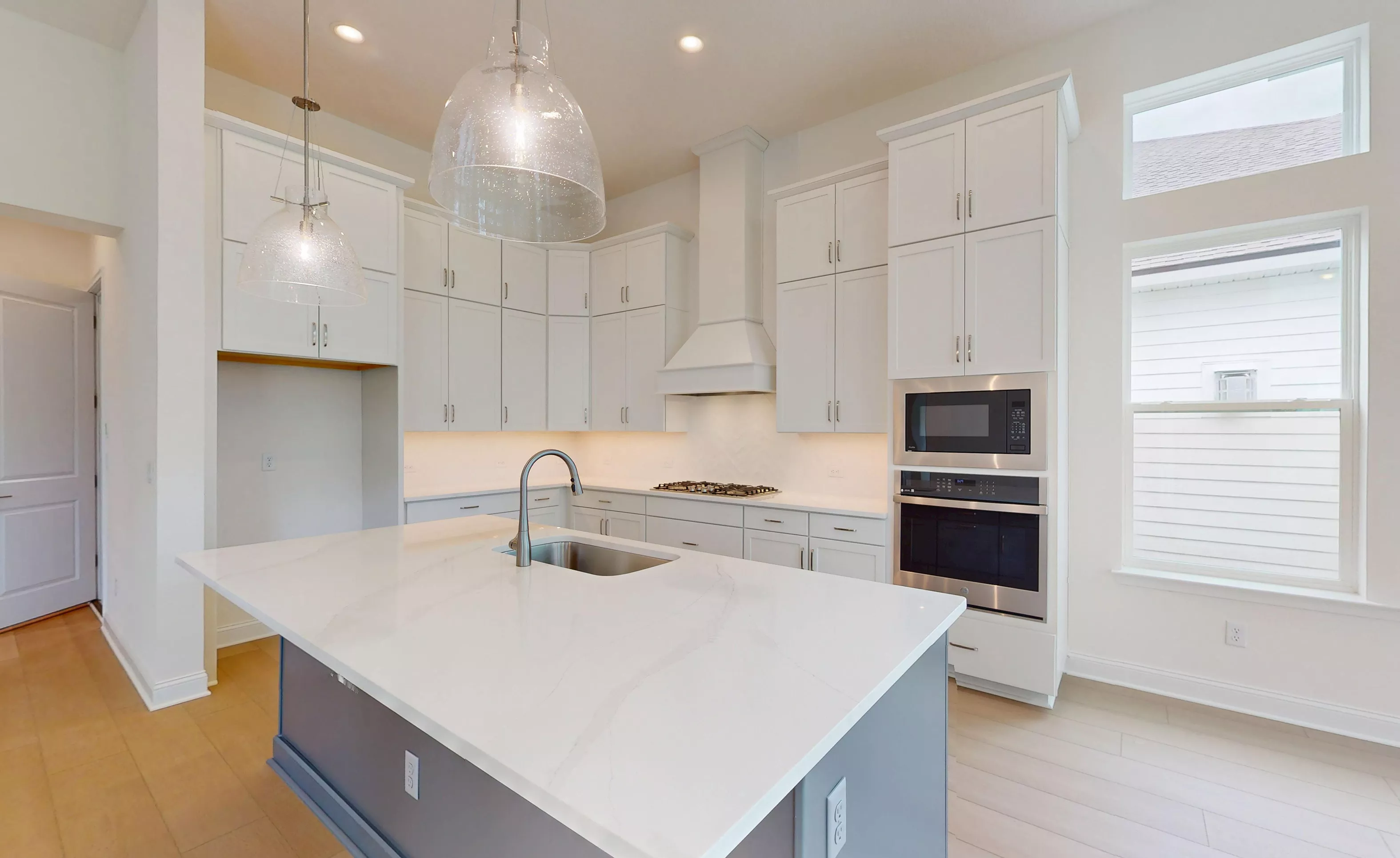 Palos Verdes - Kitchen