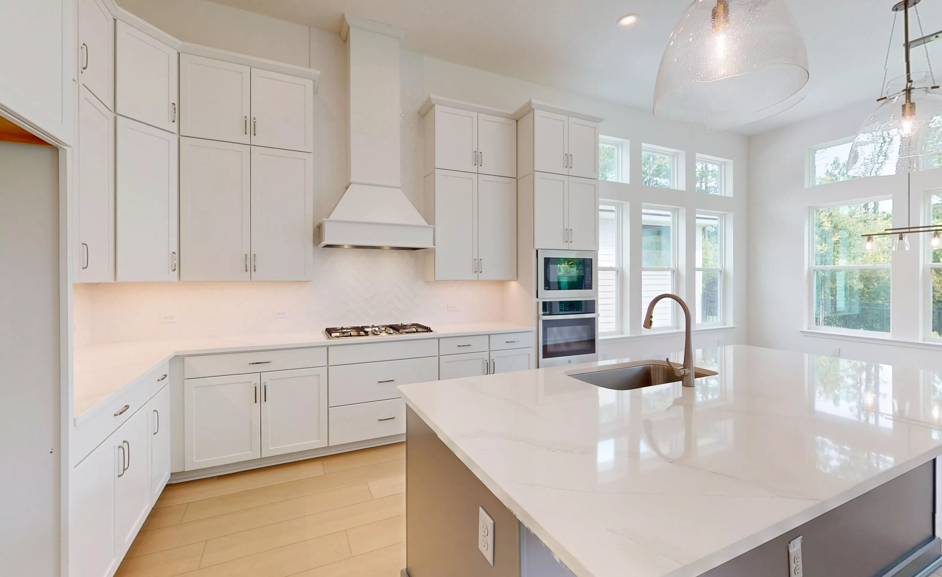 Palos Verdes - Kitchen