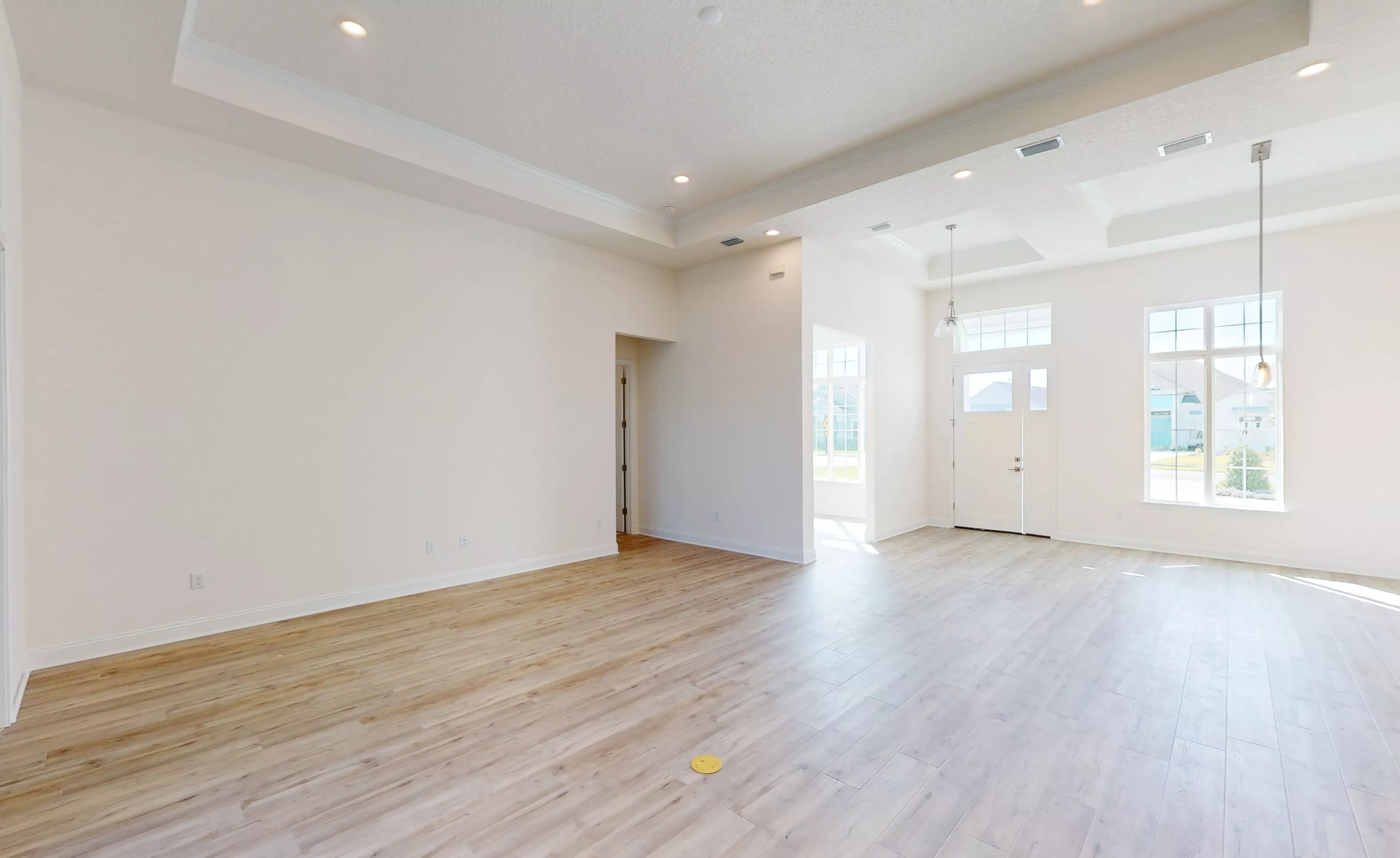 Egret VI - Living Room