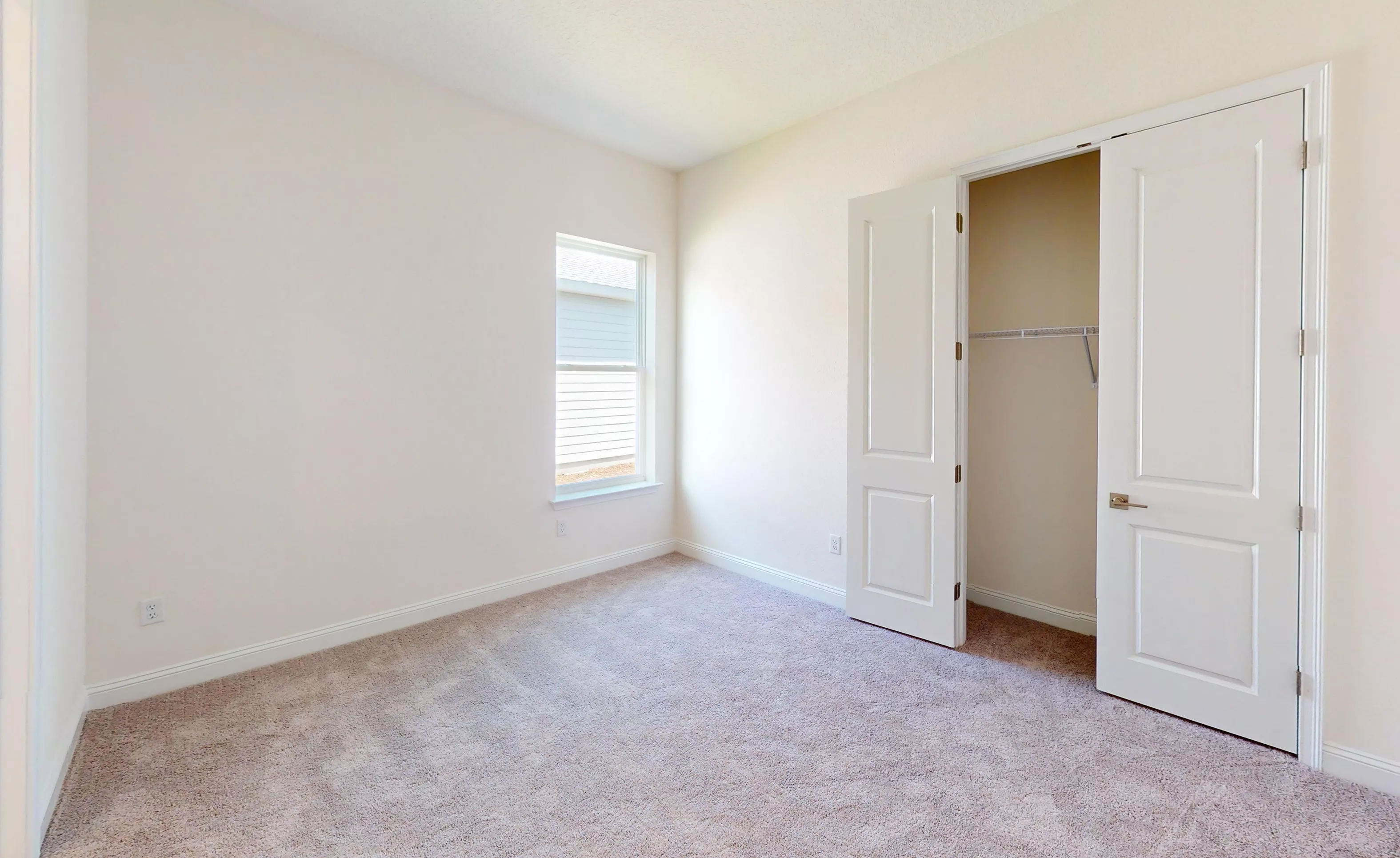 Egret VI - Guest Bedroom