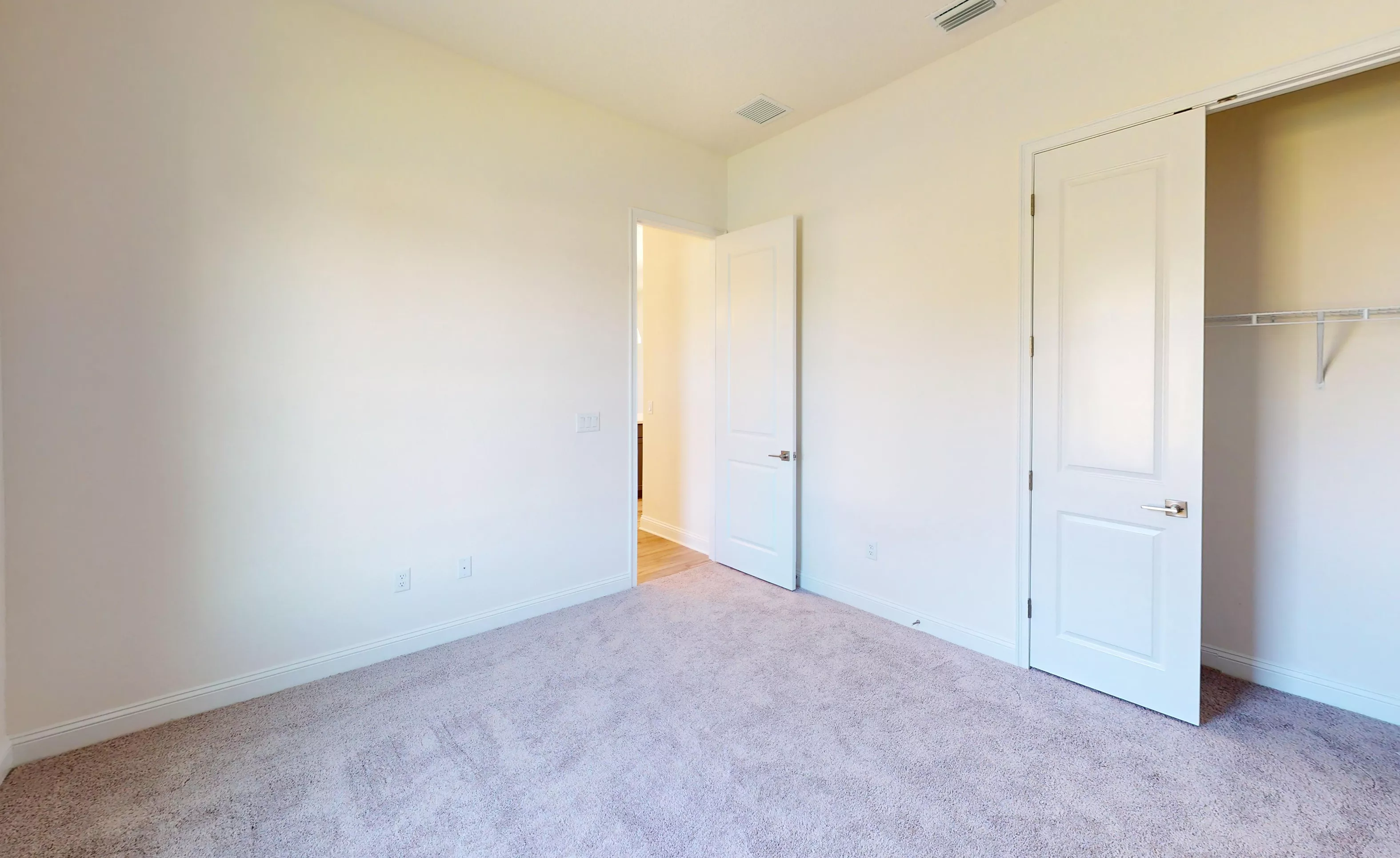 Egret VI - Guest Bedroom