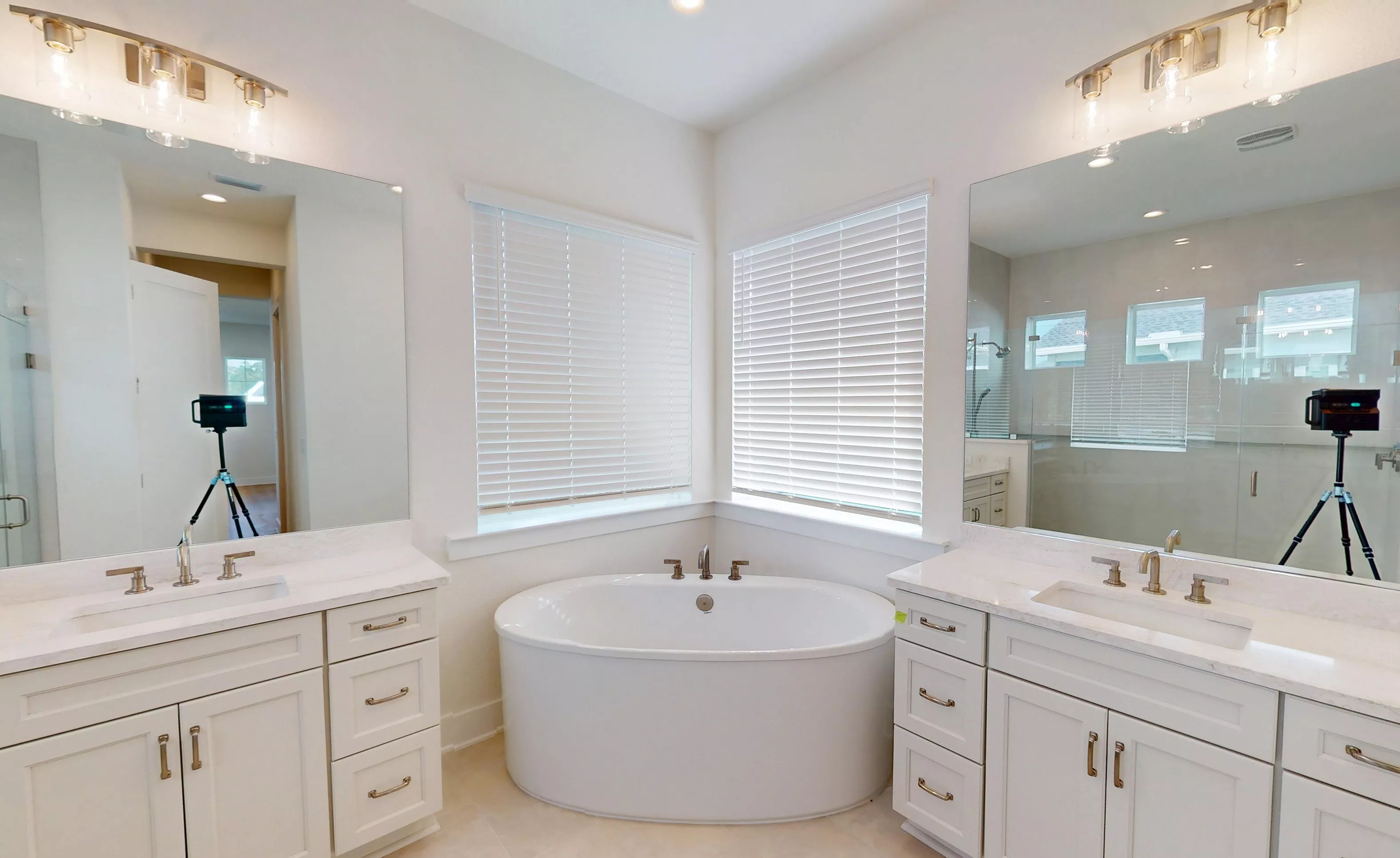 Carling - Master Bathroom