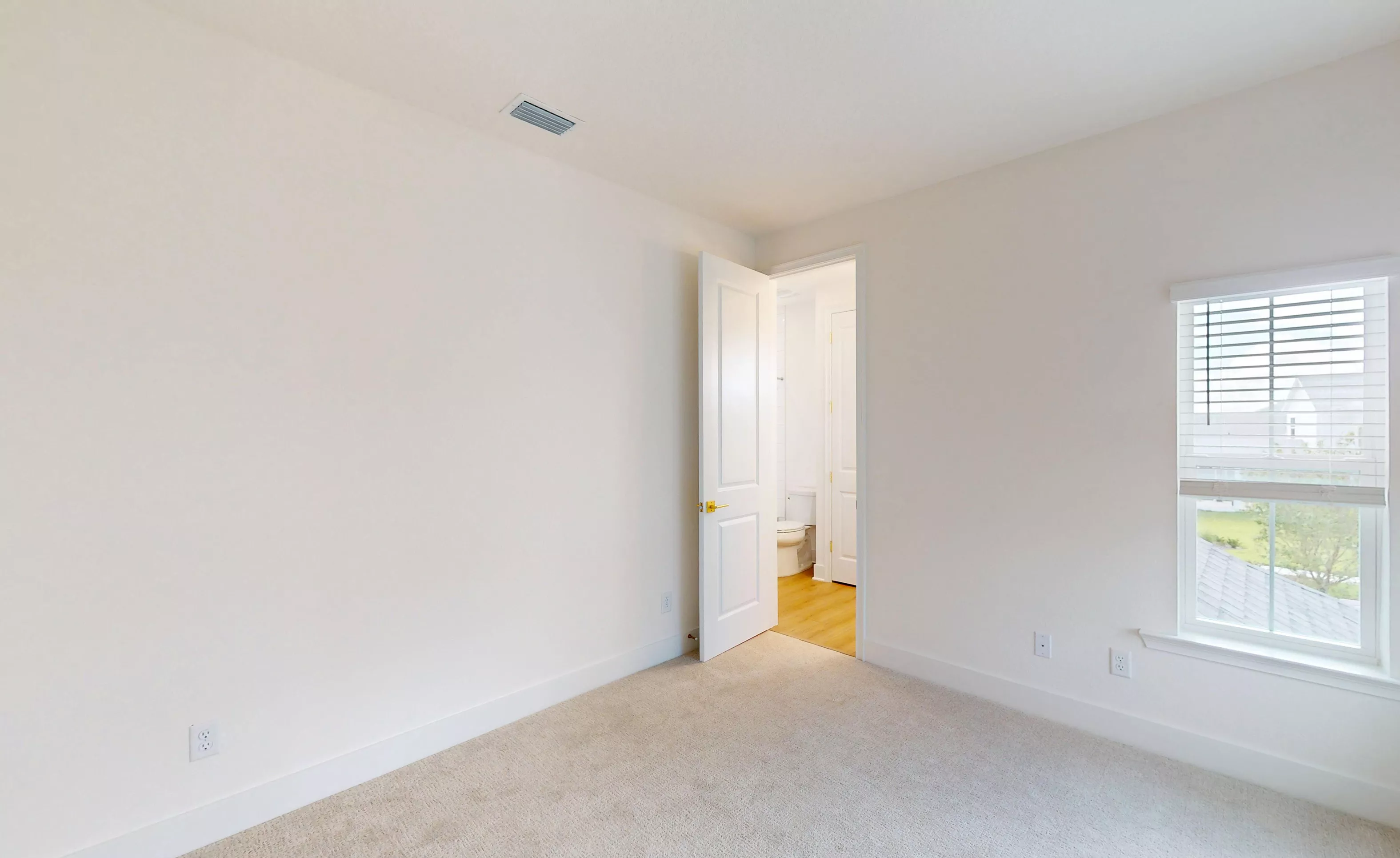 Pablo - Guest Bedroom