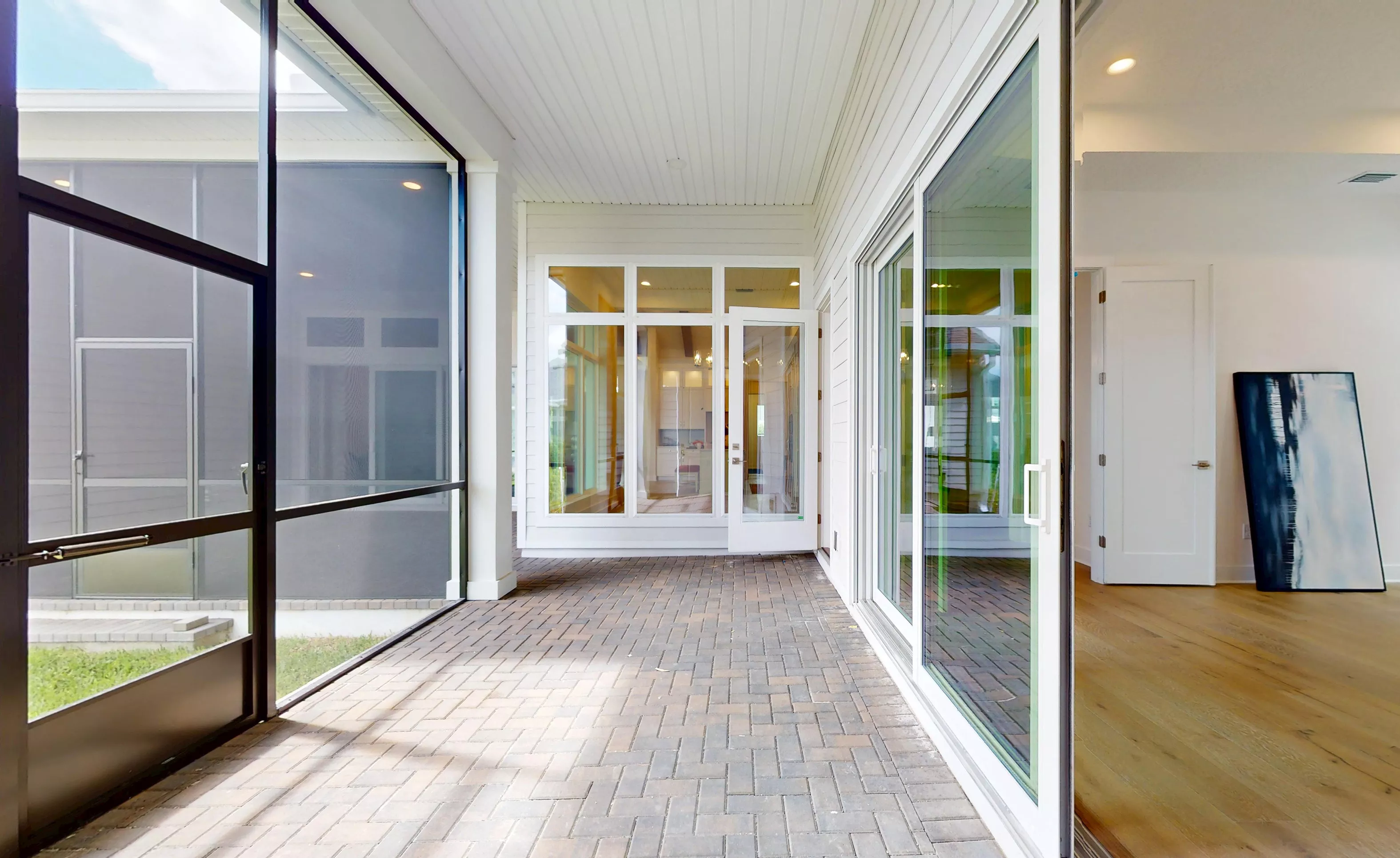 Cypress - Covered Lanai