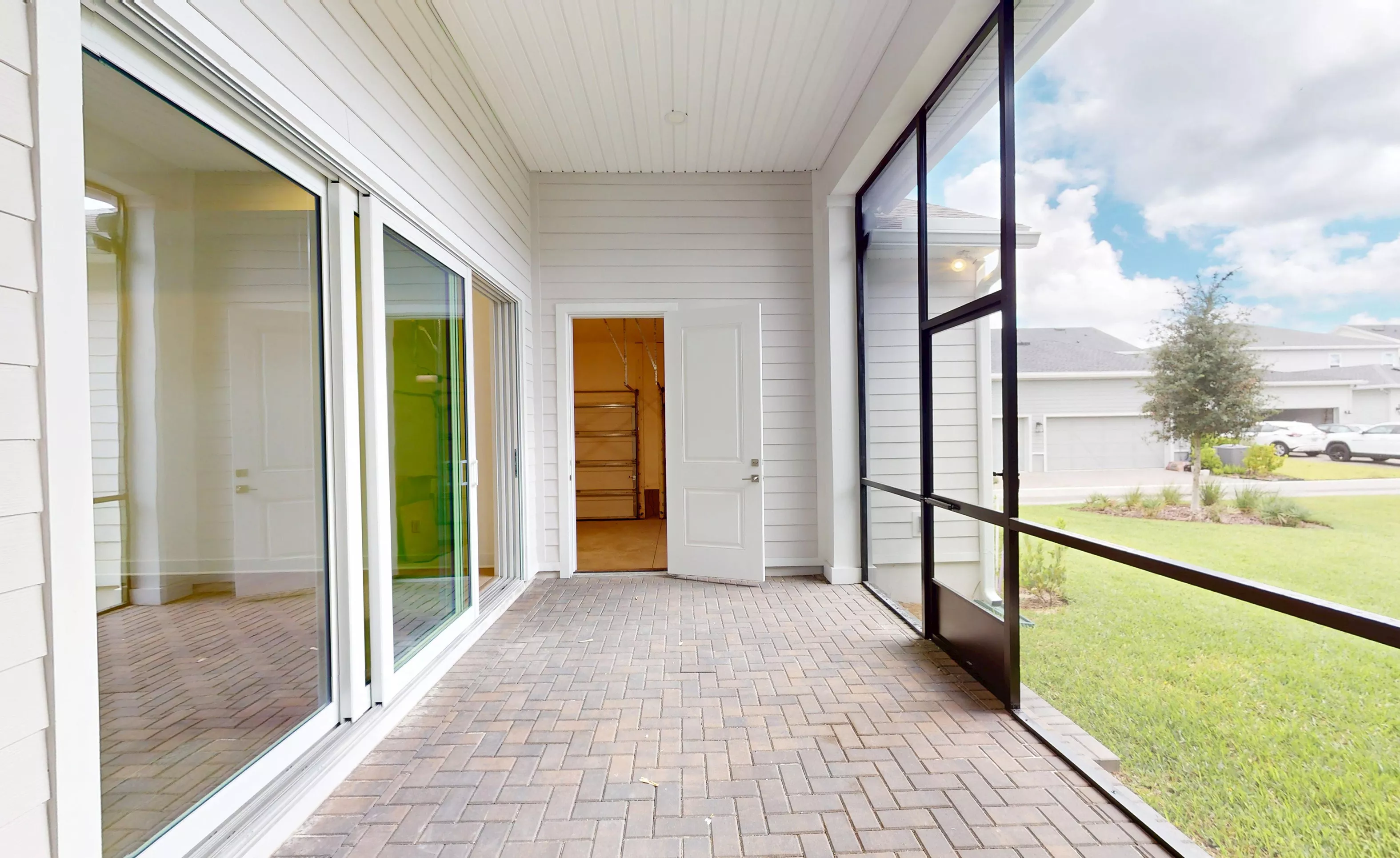 Cypress - Covered Lanai