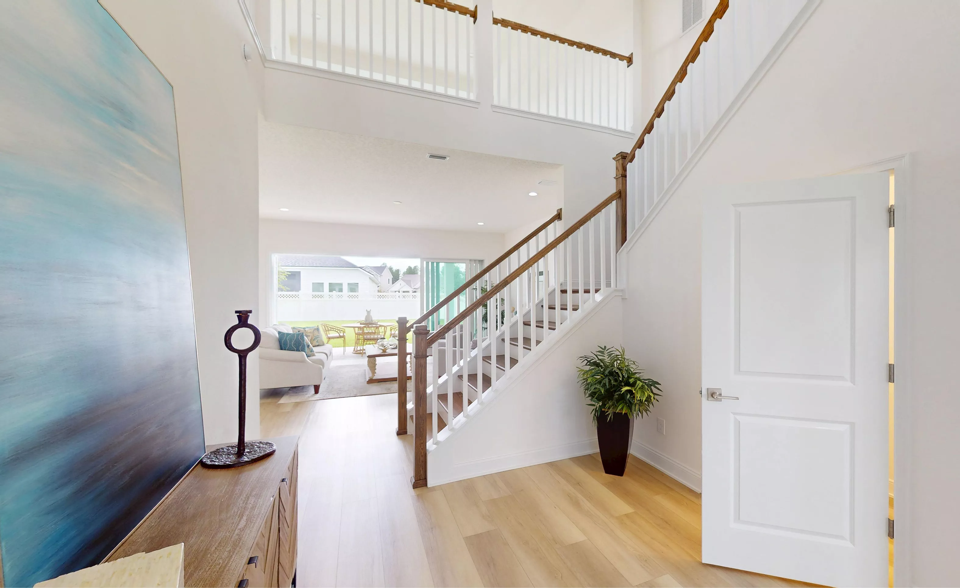 Palos Verdes - Foyer