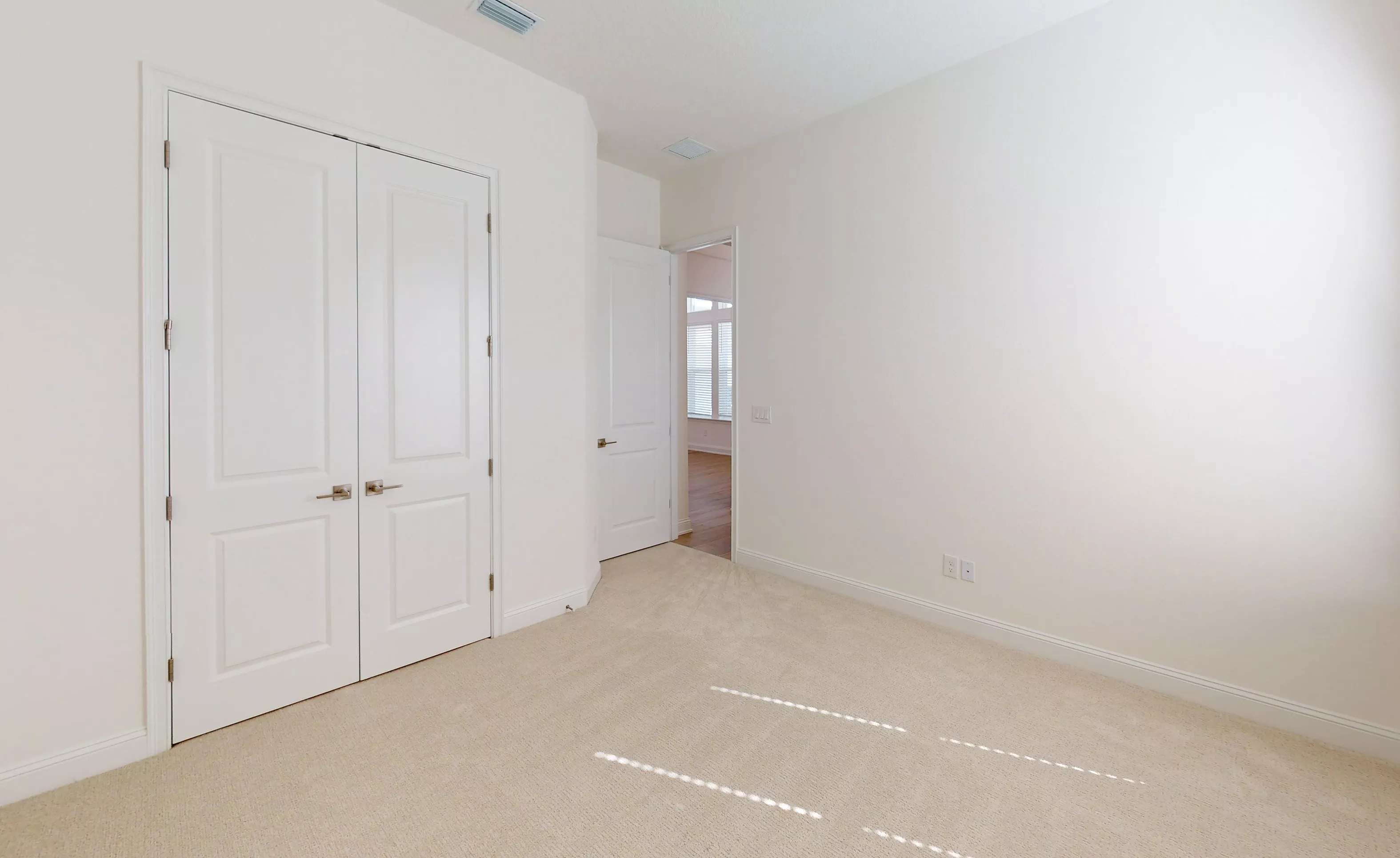 Costa Mesa - Guest Bedroom