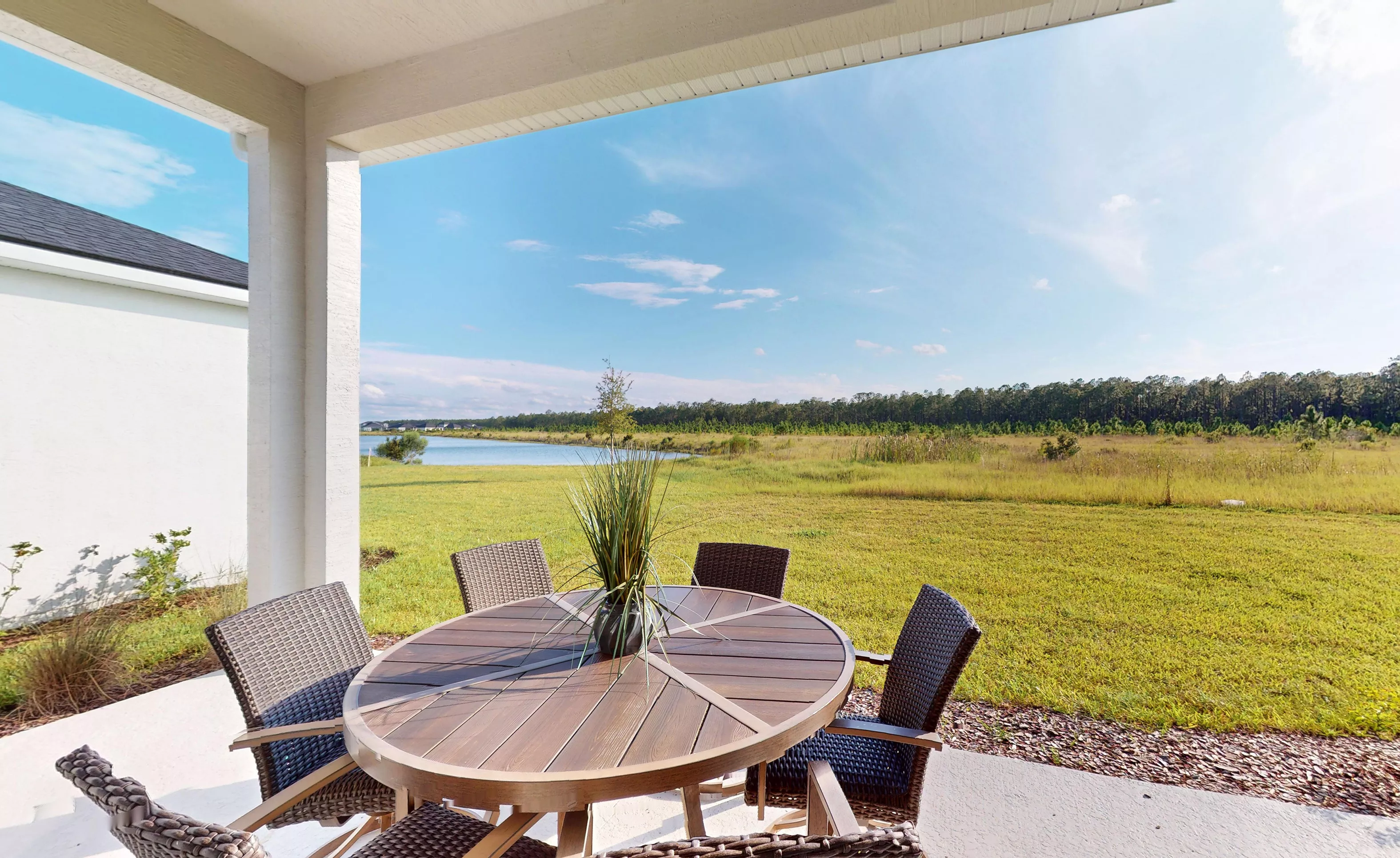 Davenport - Covered Lanai