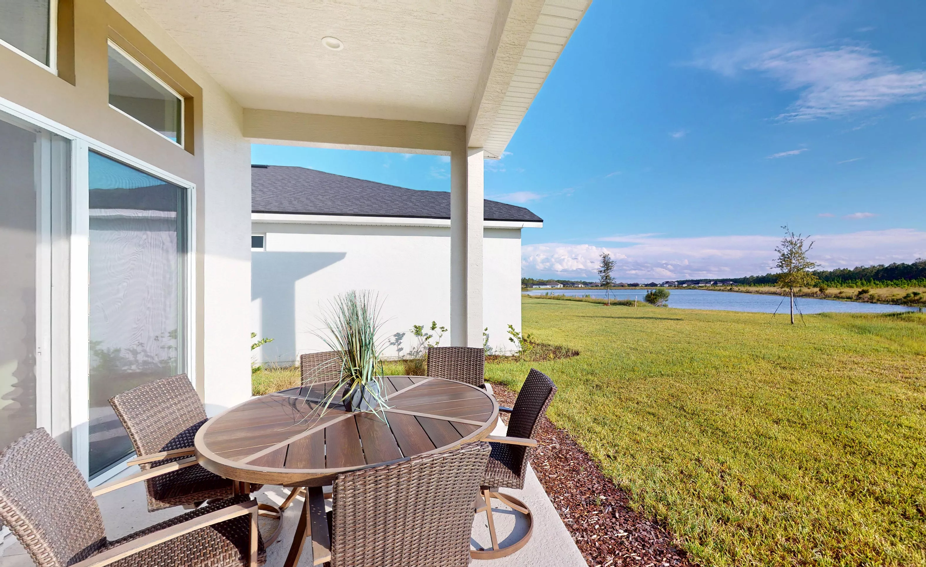 Davenport - Covered Lanai