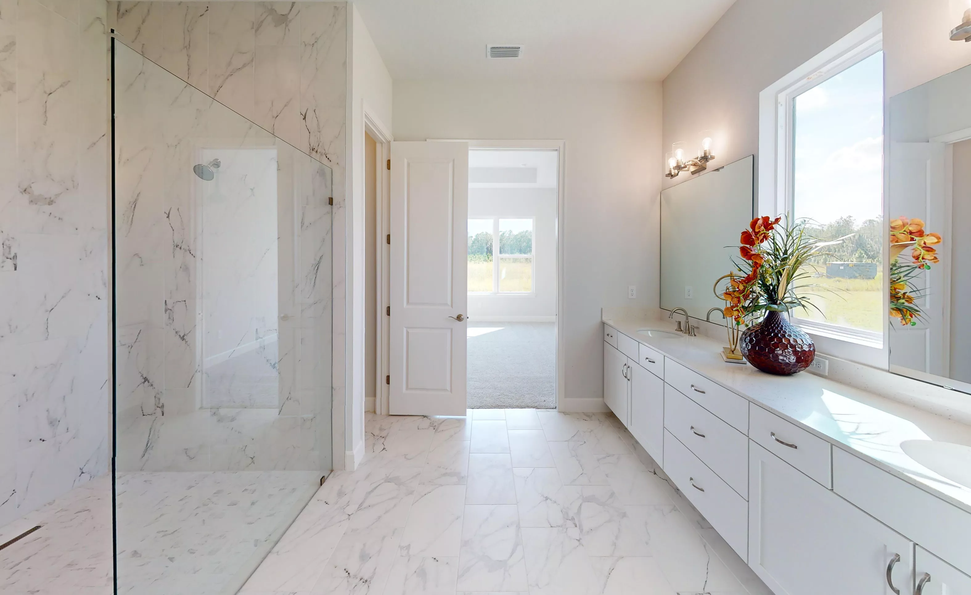 Davenport - Master Bathroom