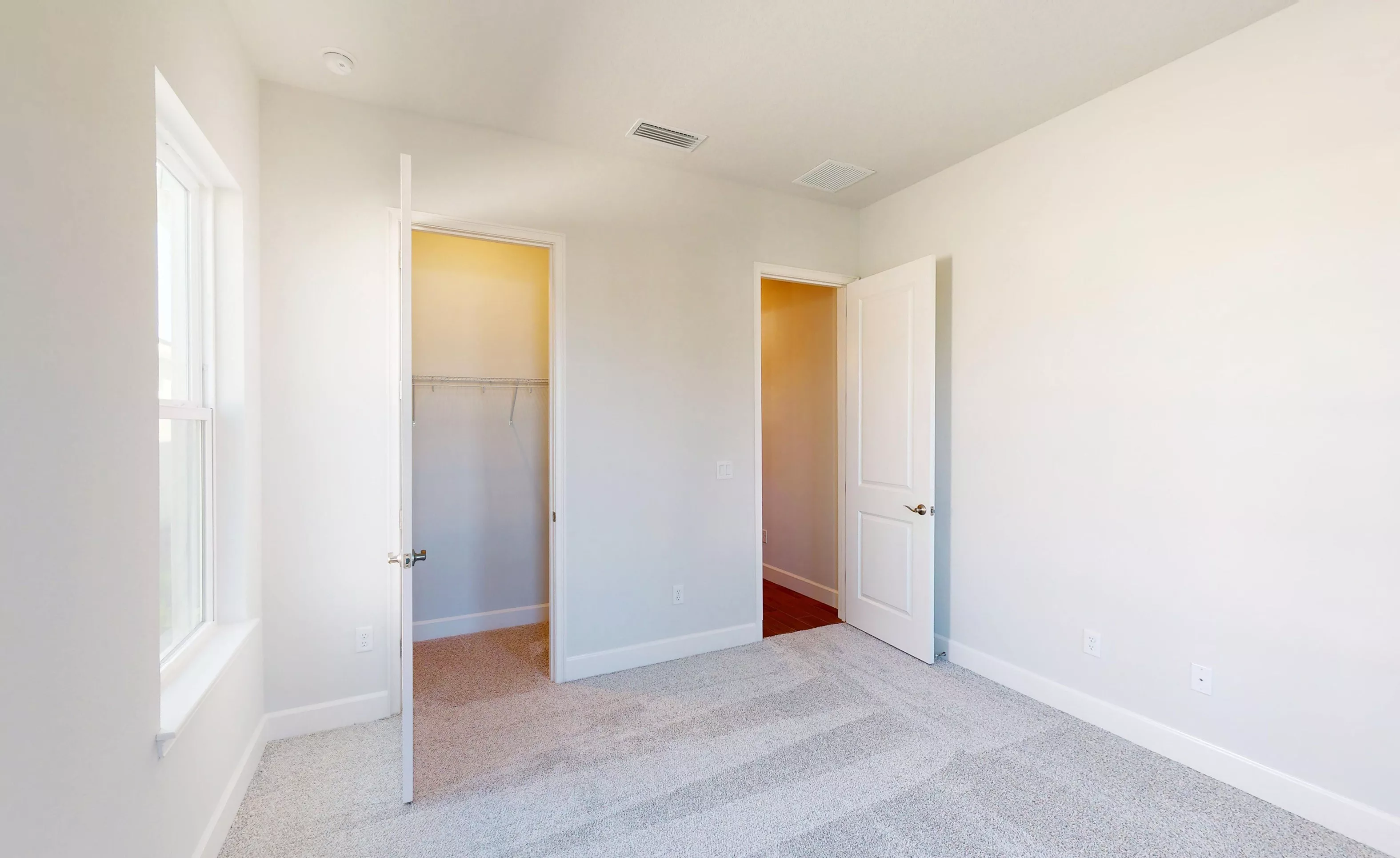 Davenport - Guest Bedroom