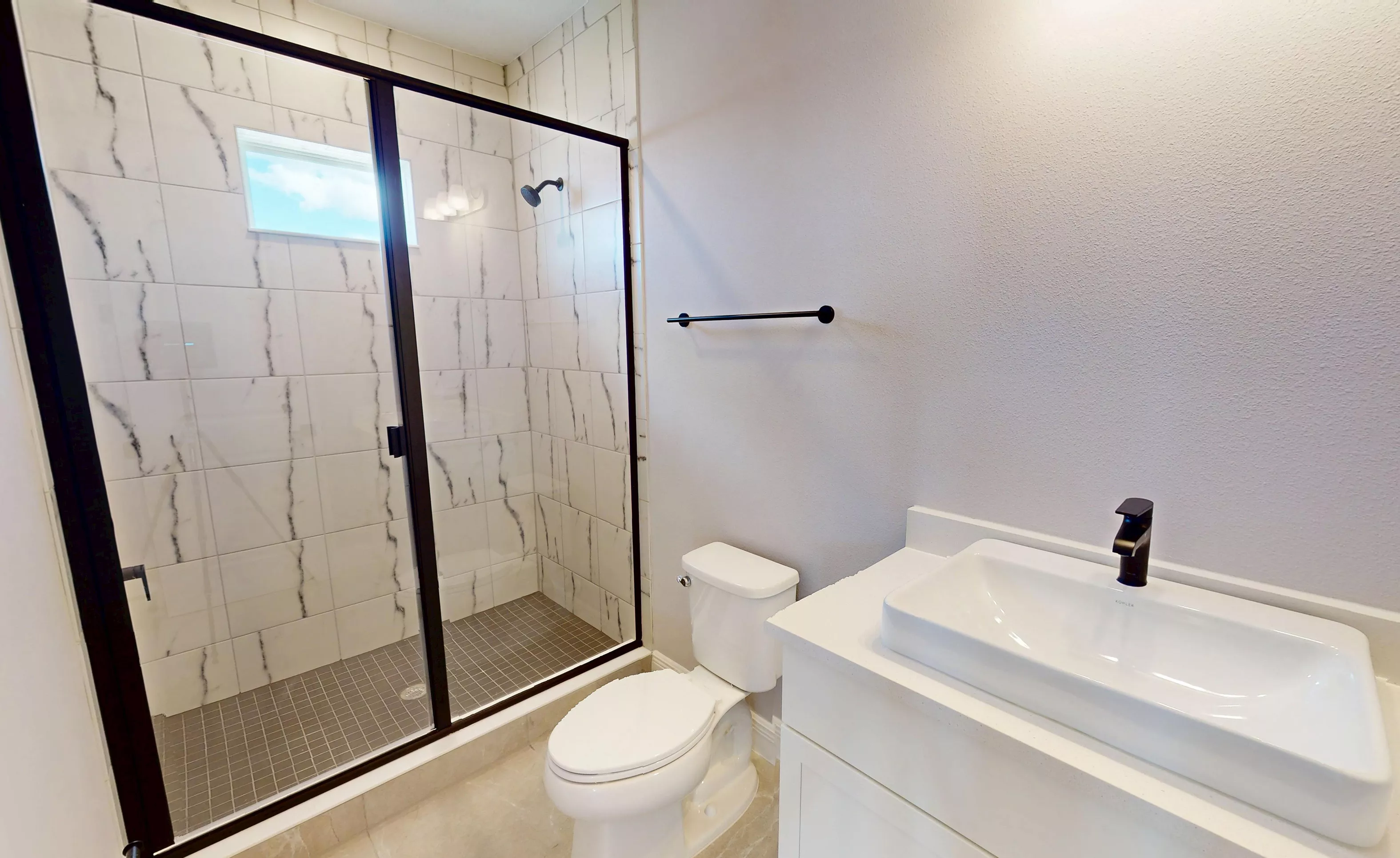 Maui - Above Garage Apartment