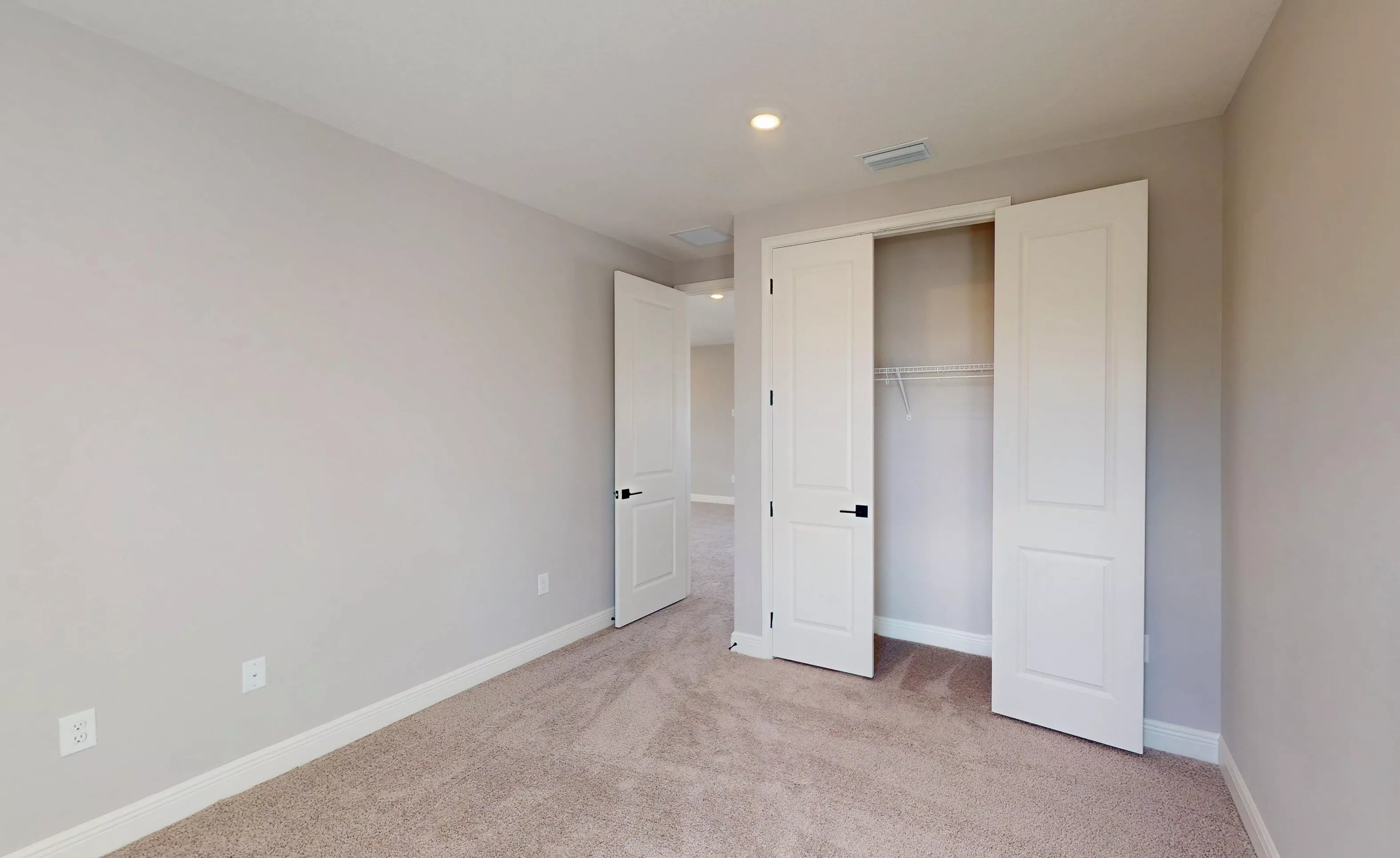 Maui - Guest Bedroom