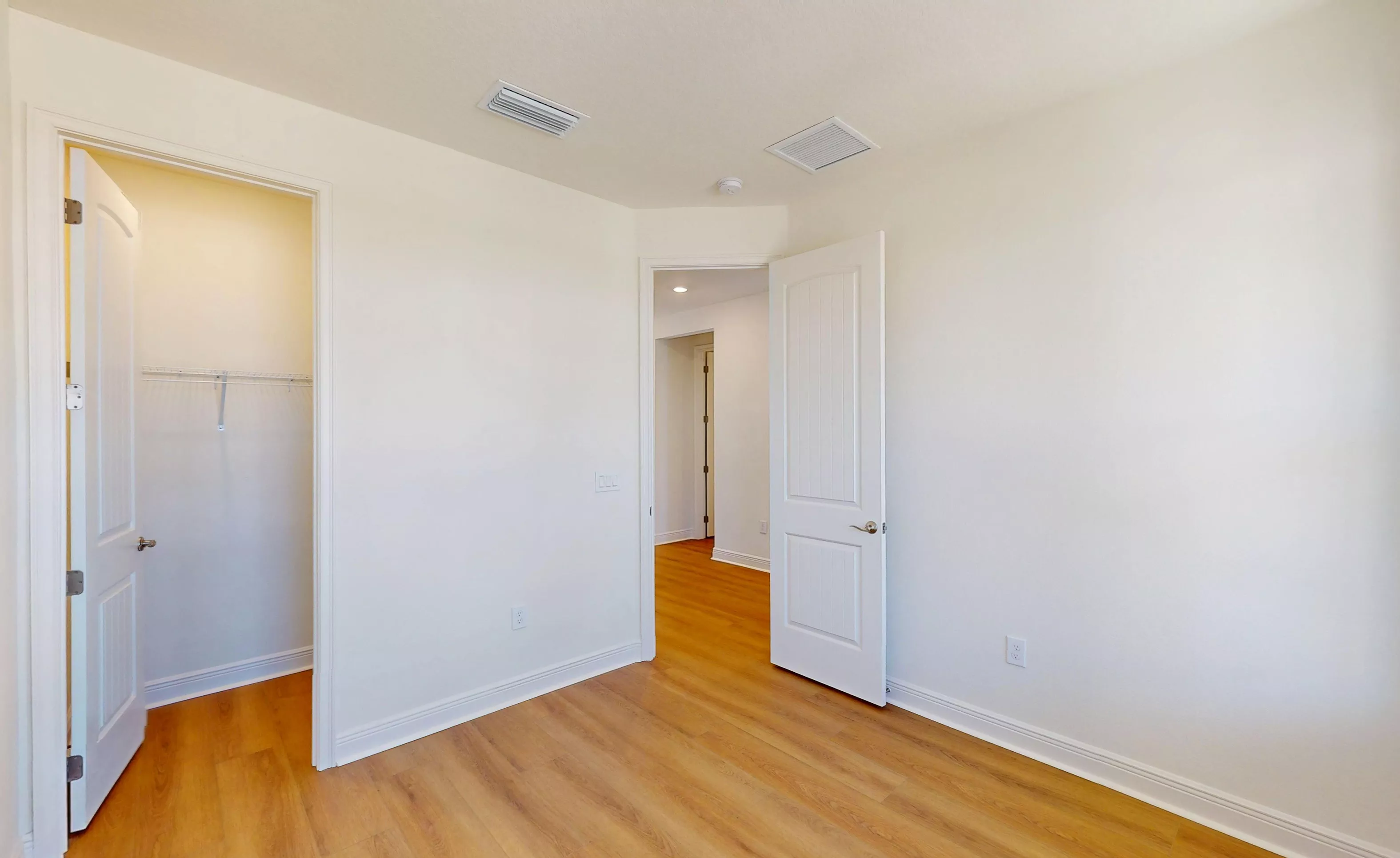 Maui - Guest Bedroom