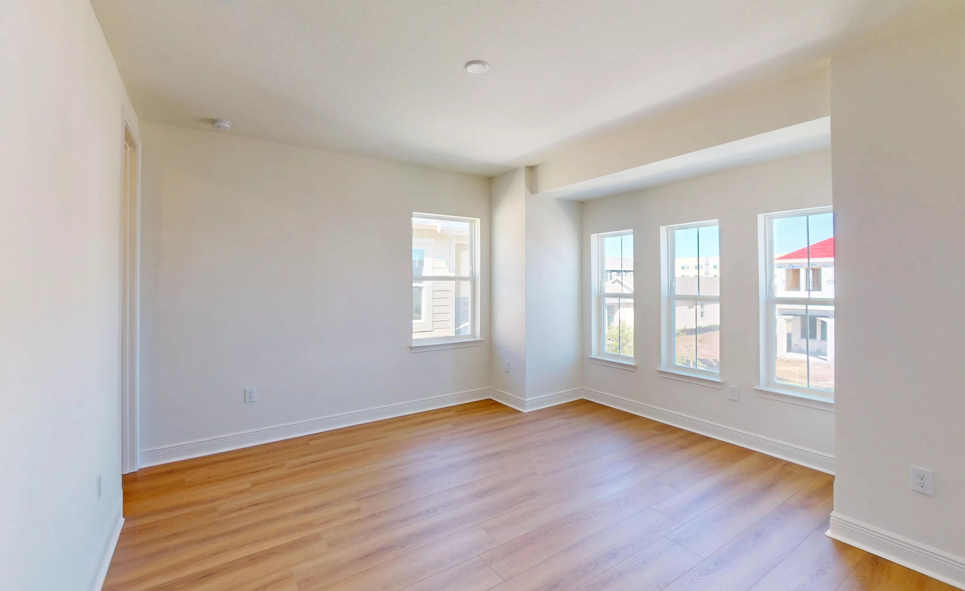 Maui - Guest Bedroom