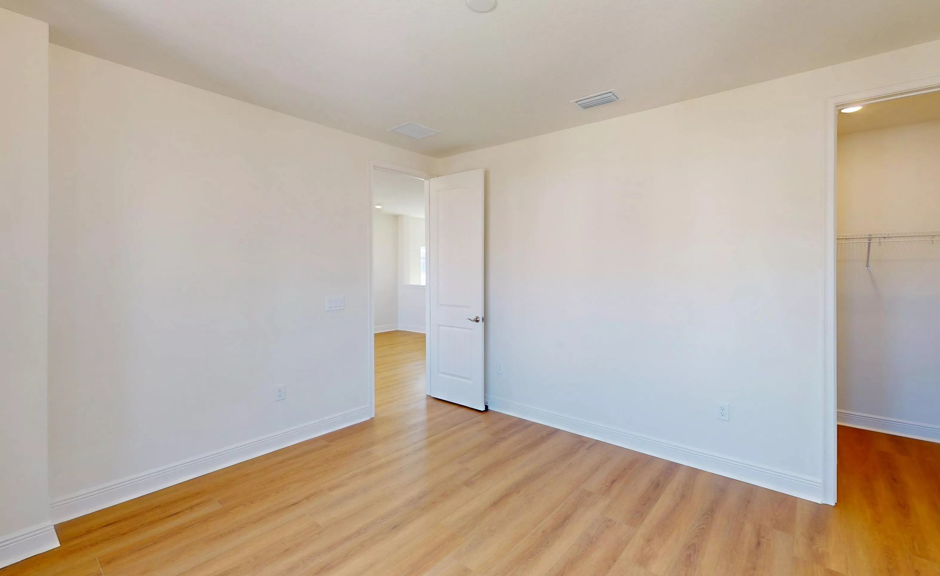 Maui - Guest Bedroom