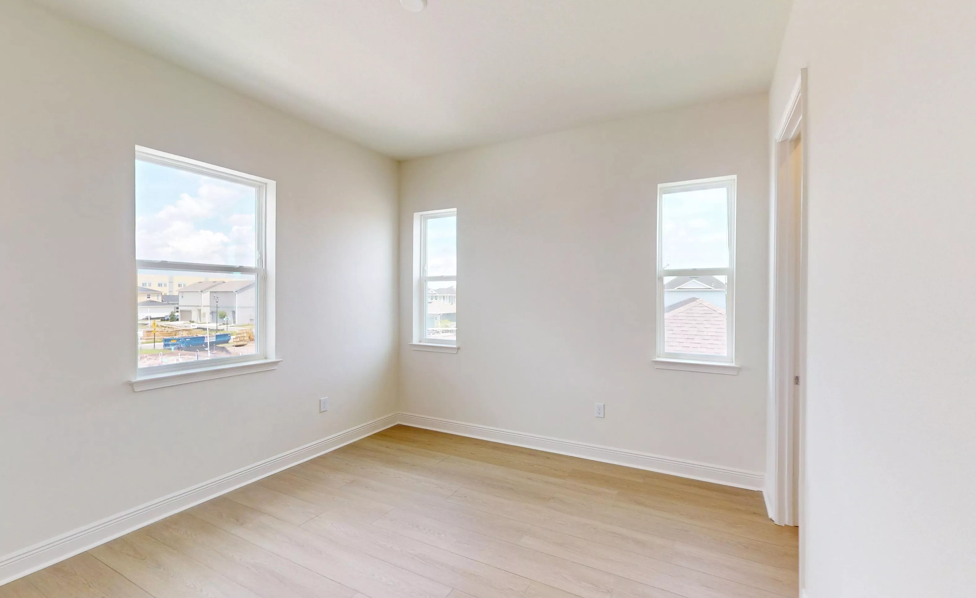 Maui - Above Garage Apartment