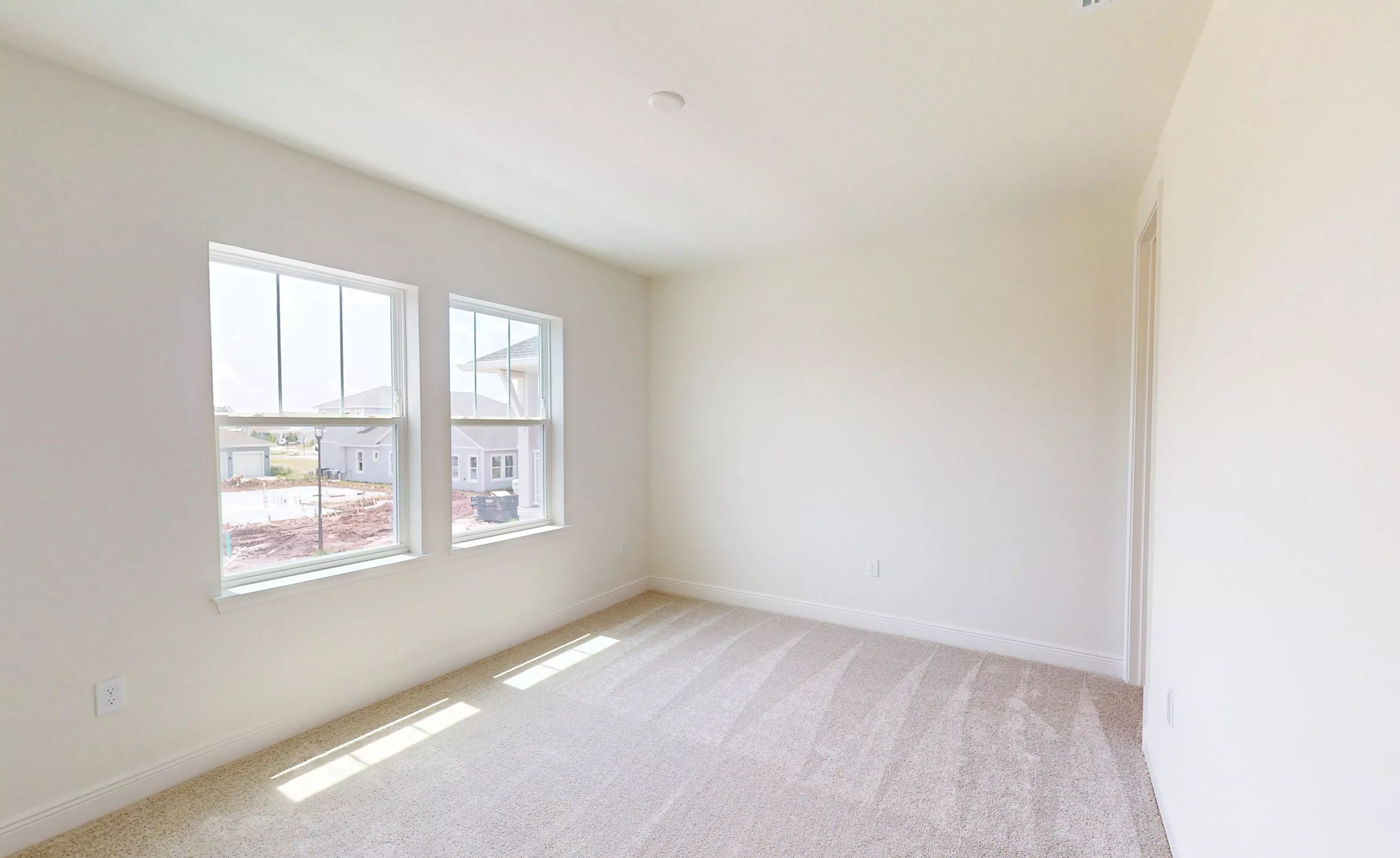 Maui - Guest Bedroom