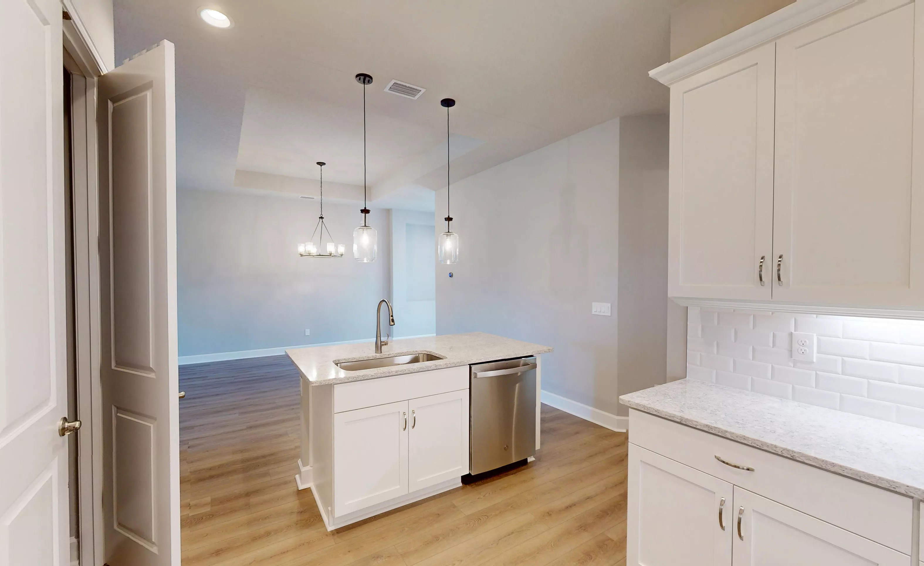 Blossom II - Kitchen