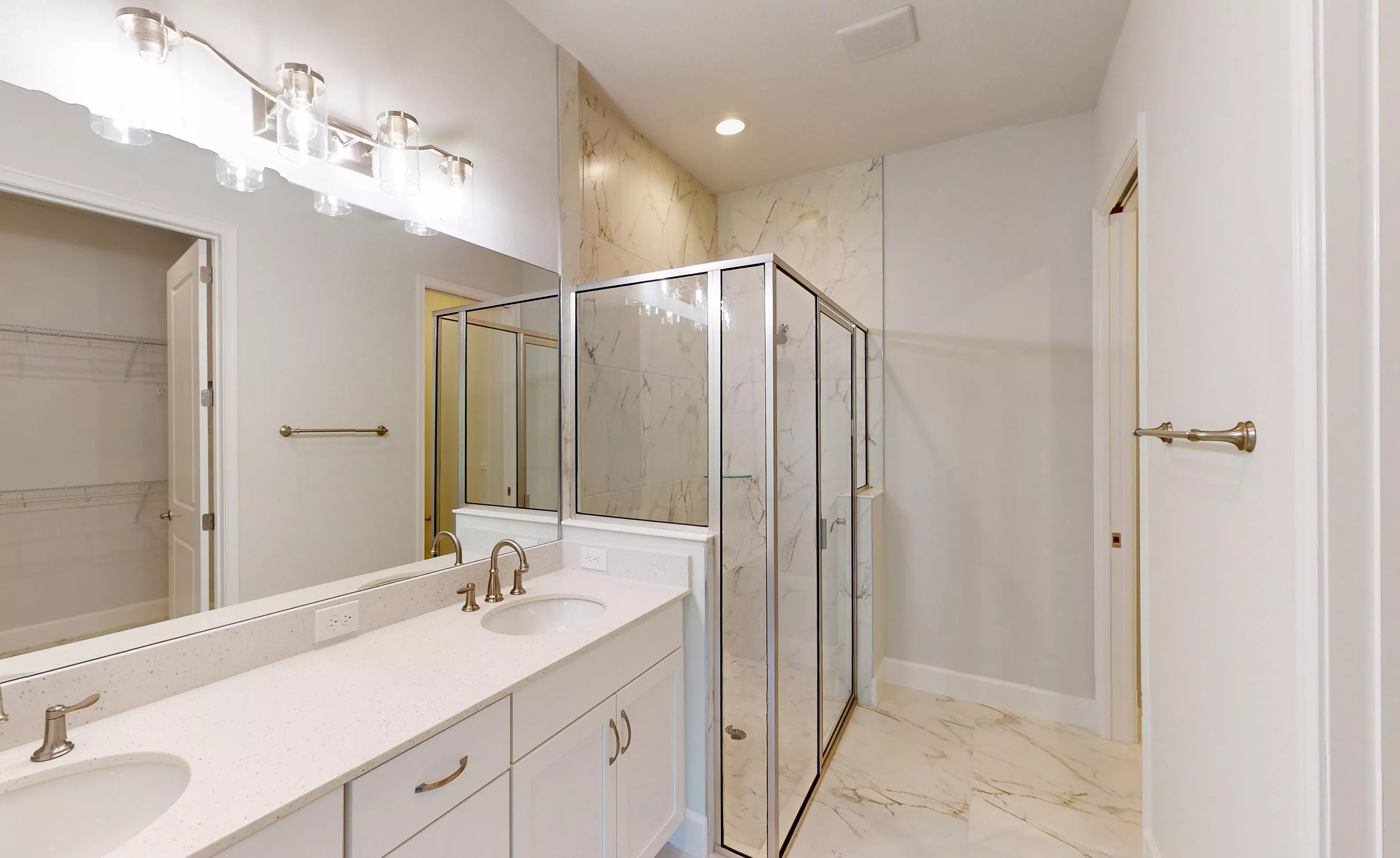 Arbor II - Master Bathroom