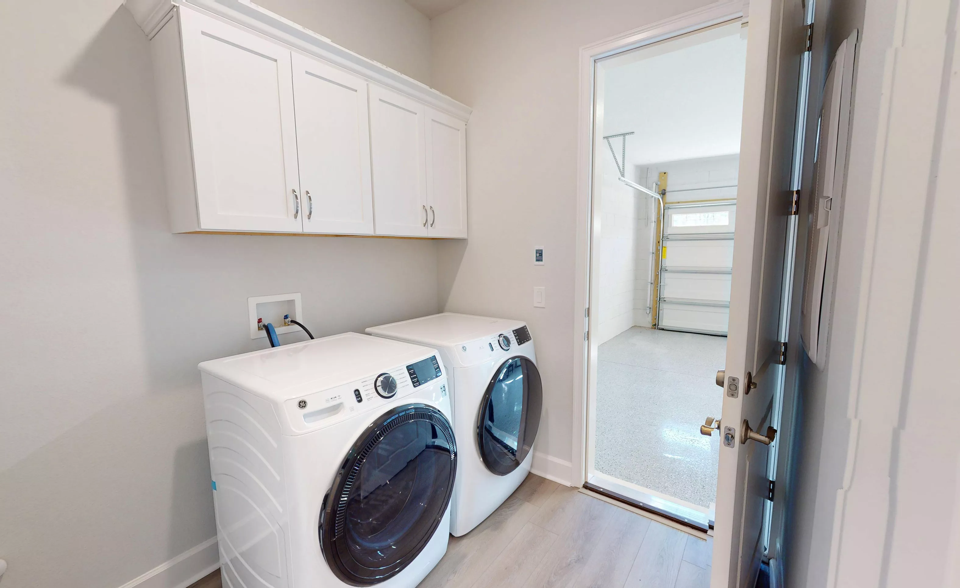 Arbor II - Laundry Room