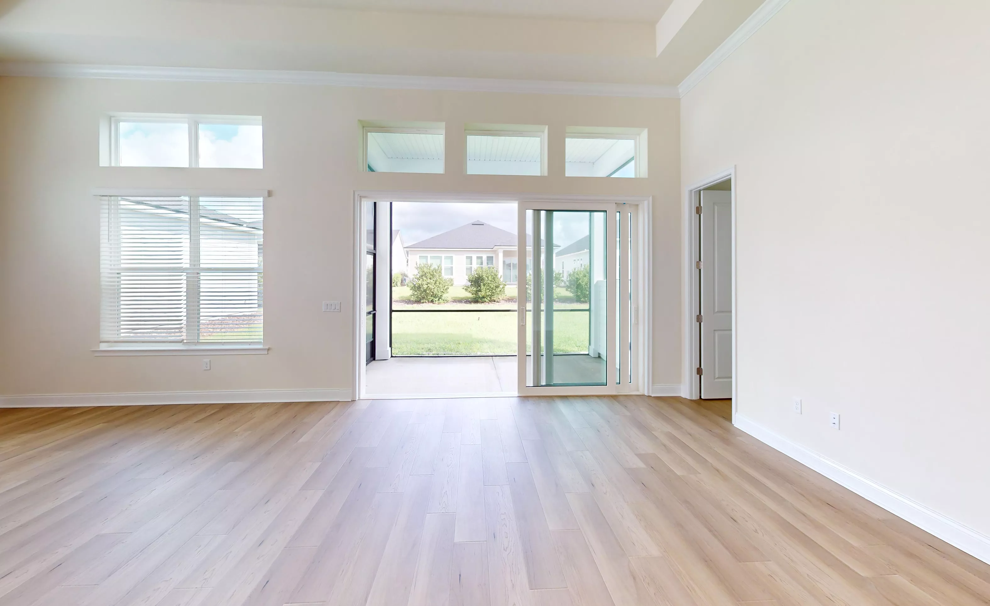 Laguna - Living Room