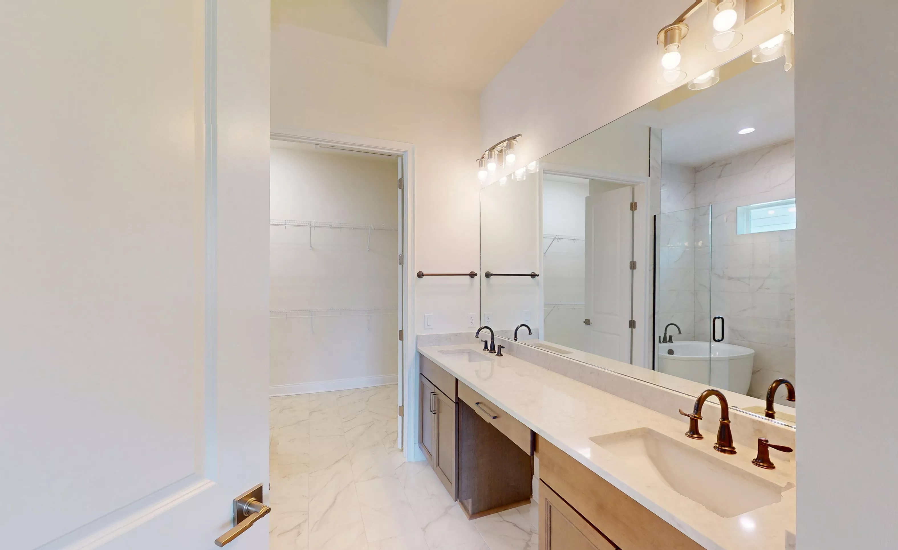 Charlotte - Master Bathroom