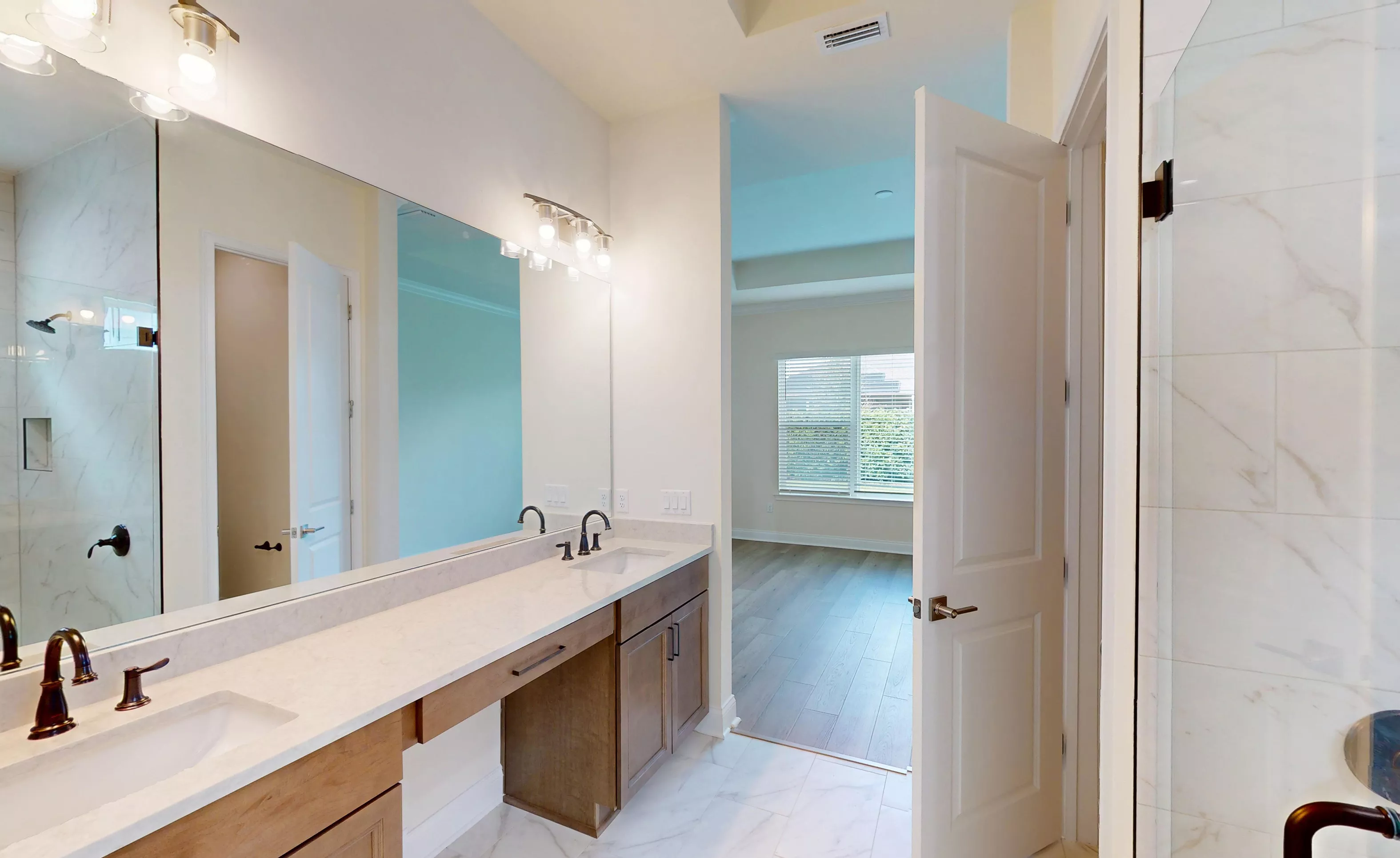 Charlotte - Master Bathroom