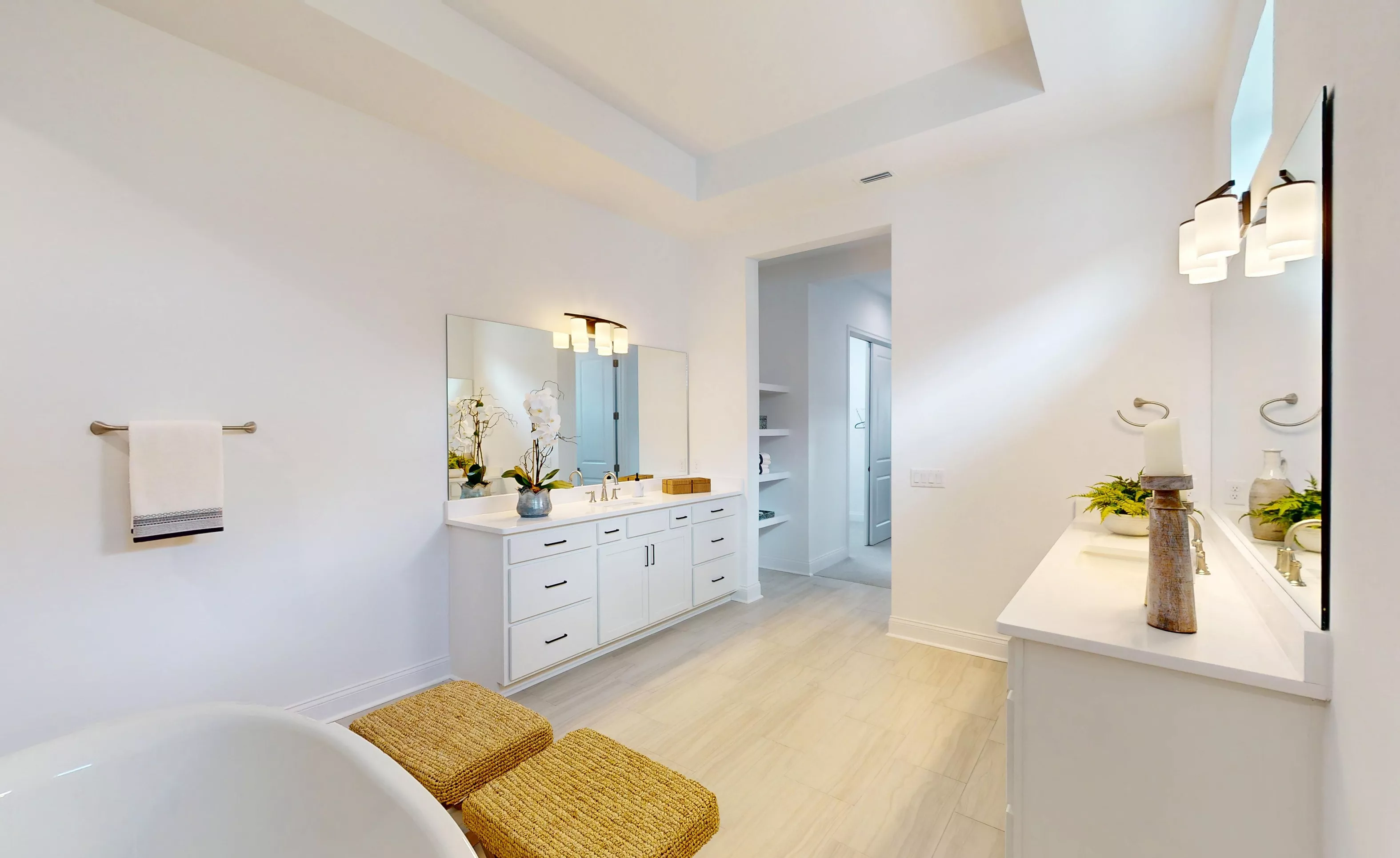 Aiden - Master Bathroom