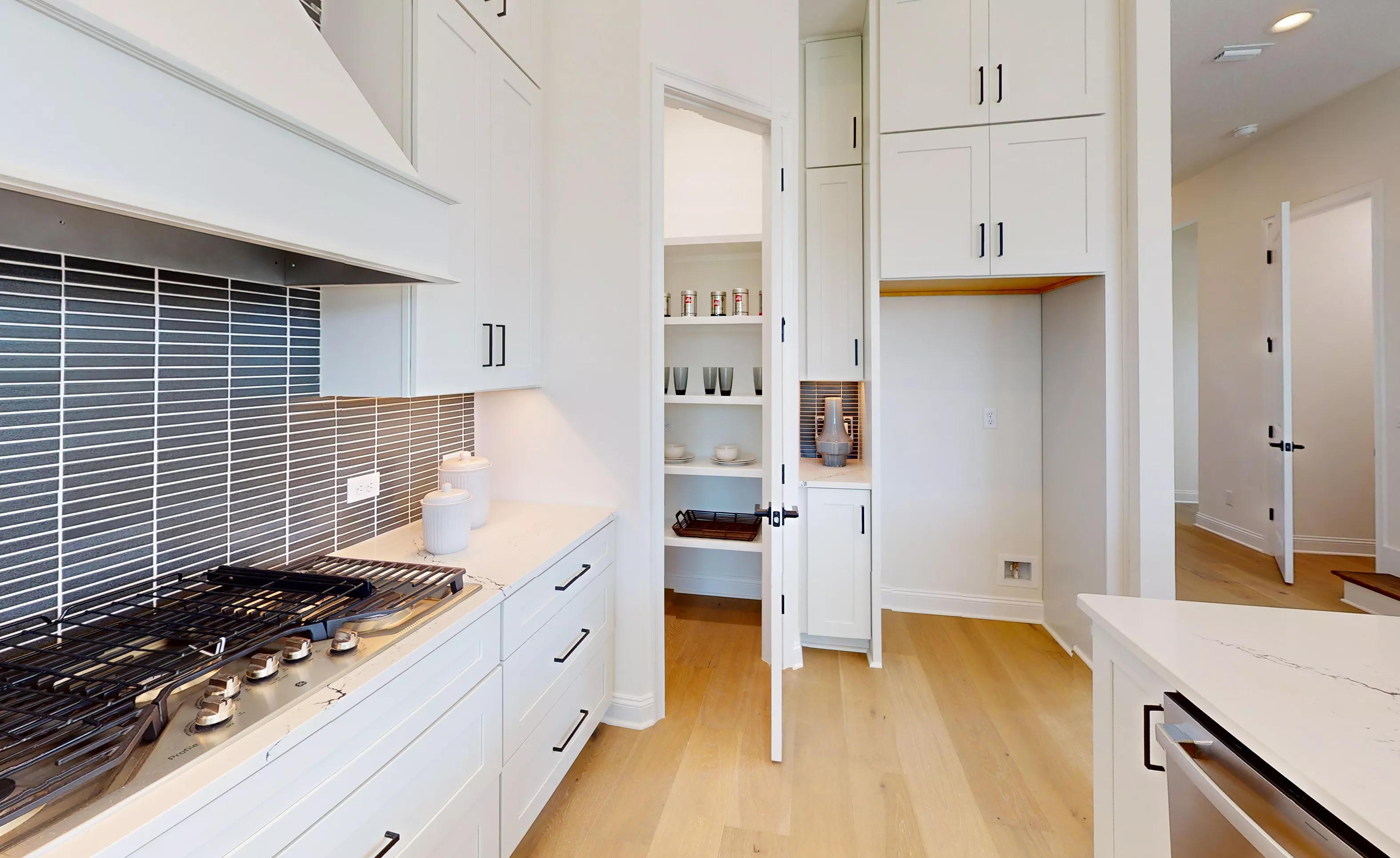 Santa Cruz - Kitchen