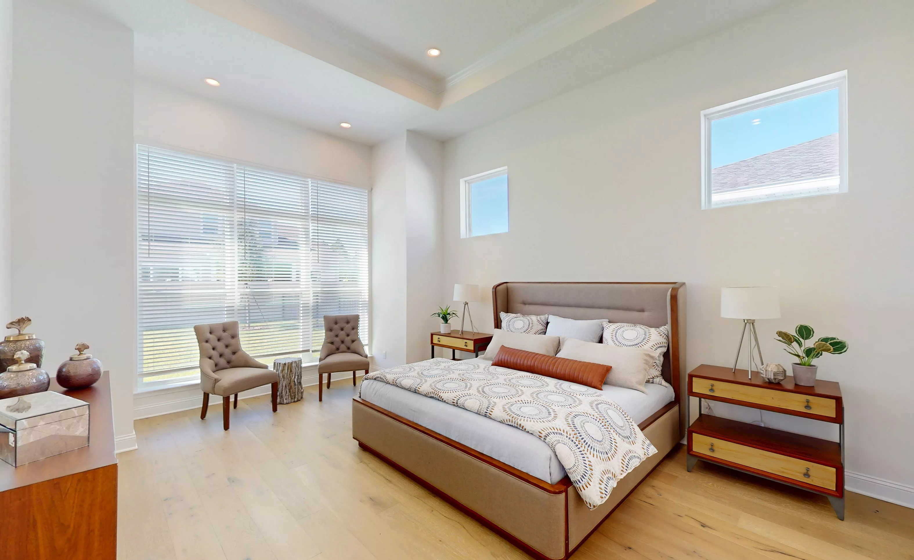 Santa Cruz - Master Bedroom