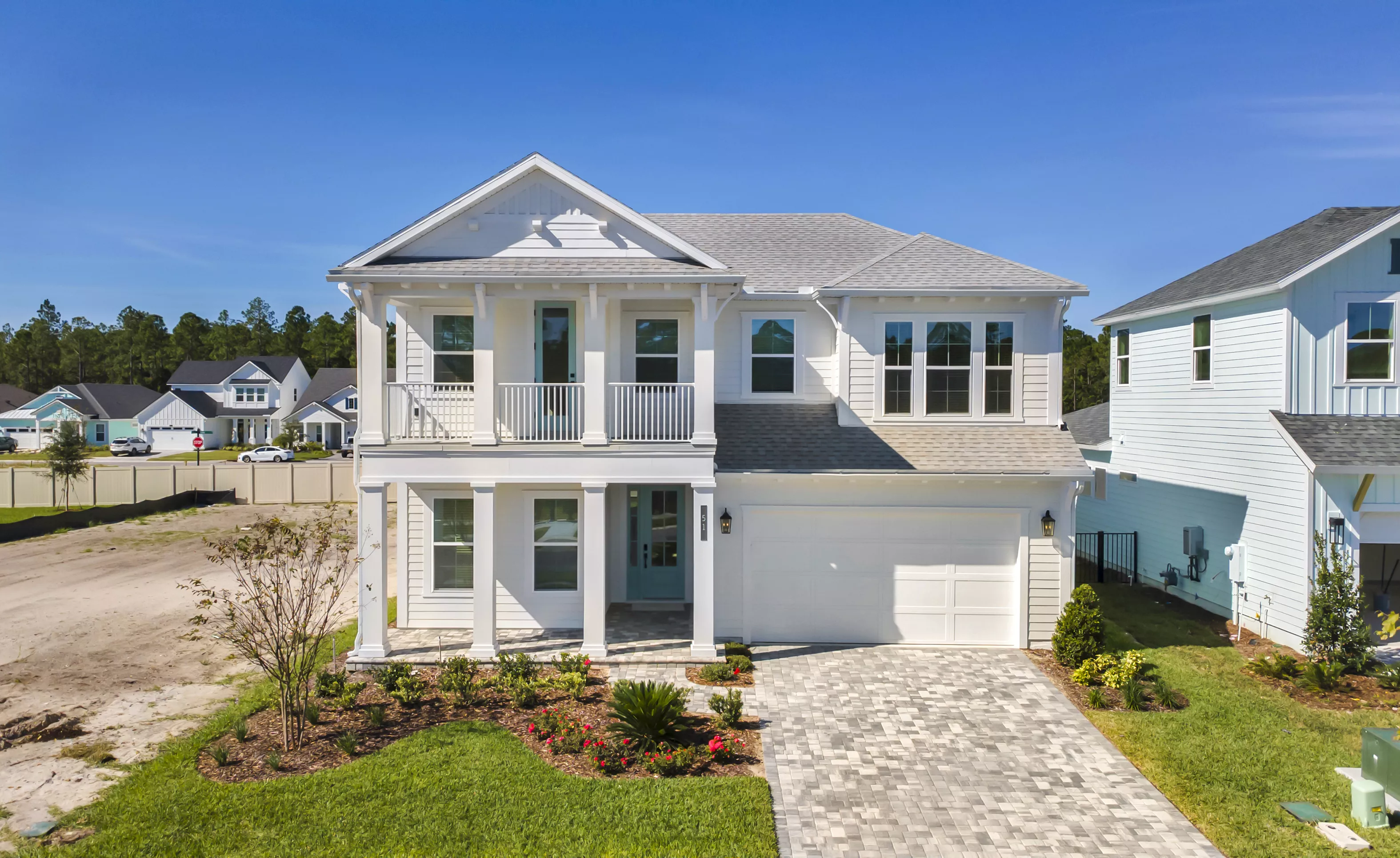 Santa Cruz - Front Exterior