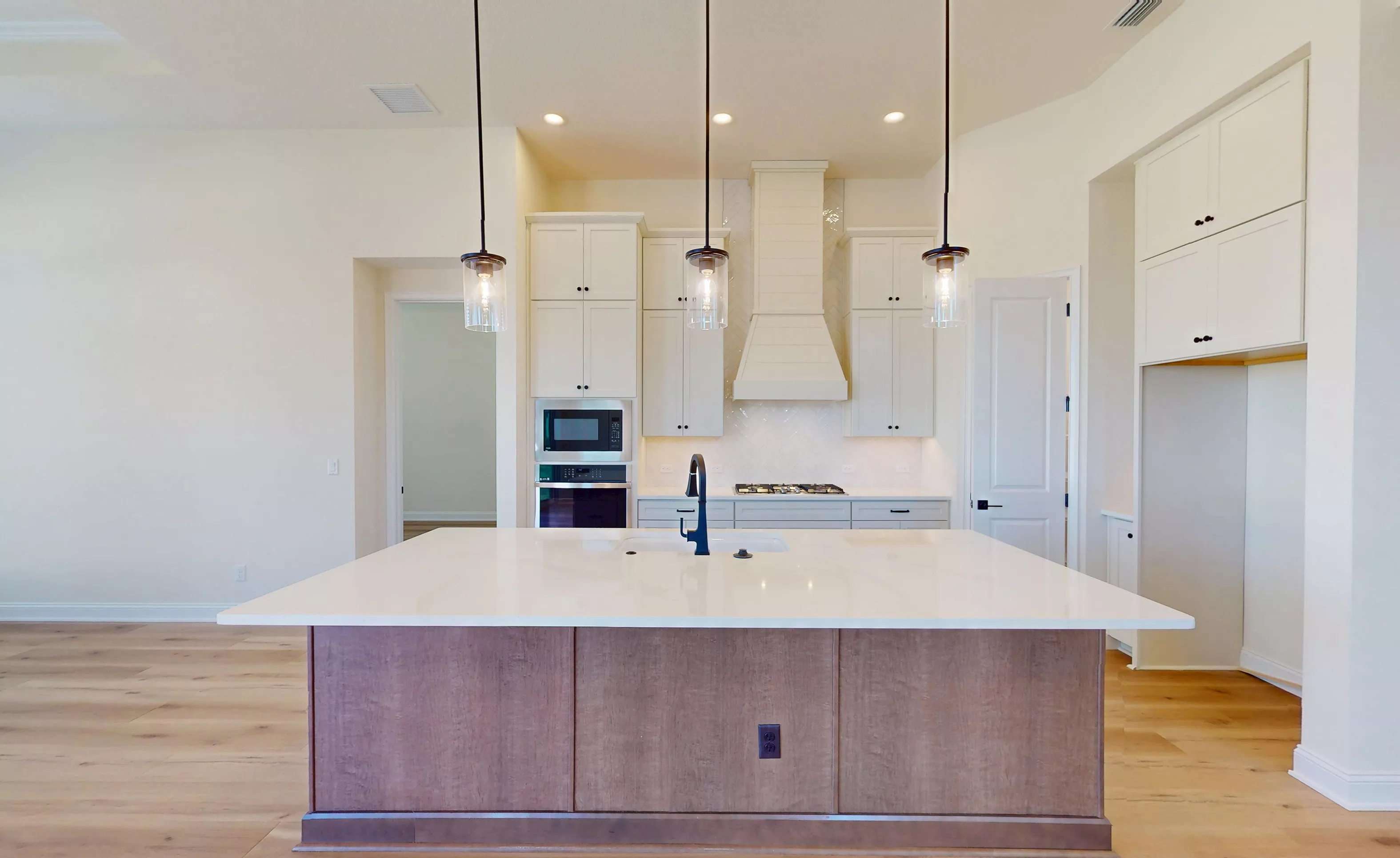 Santa Cruz - Kitchen