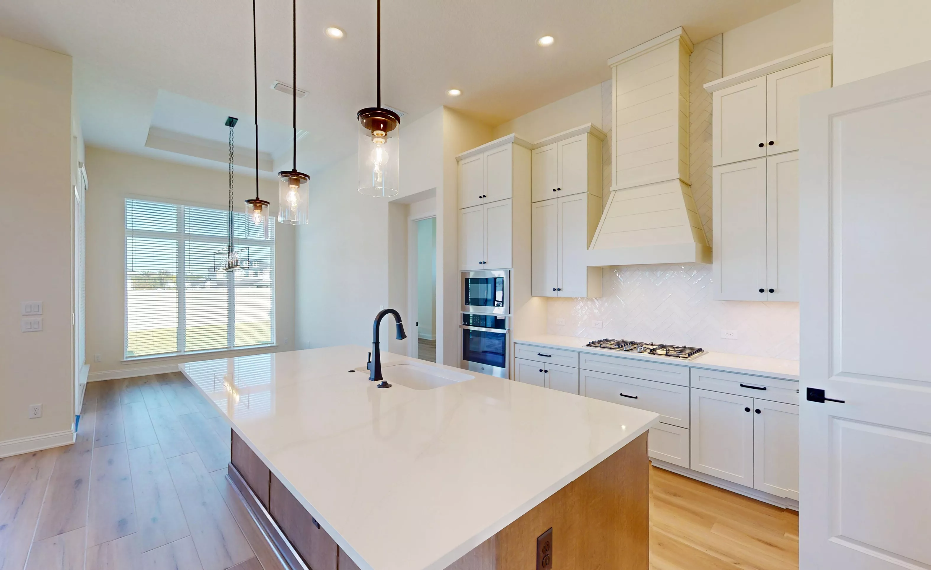 Santa Cruz - Kitchen